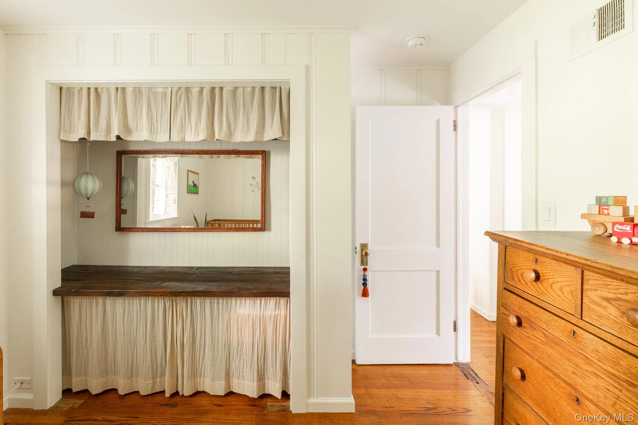 2846 Route 82, Pleasant Valley, NY, 2 Bedrooms Bedrooms, 7 Rooms Rooms,1 BathroomBathrooms,Residential,For Rent,Route 82,0,1019932 2846 Route 82, Pleasant Valley, NY, 2 Bedrooms Bedrooms, 7 Rooms Rooms,1 BathroomBathrooms,Residential,For Rent,Route 82,0,1019932