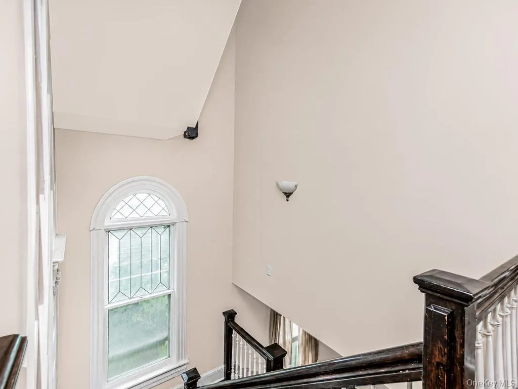 Wide open Stairs Wide open Stairs