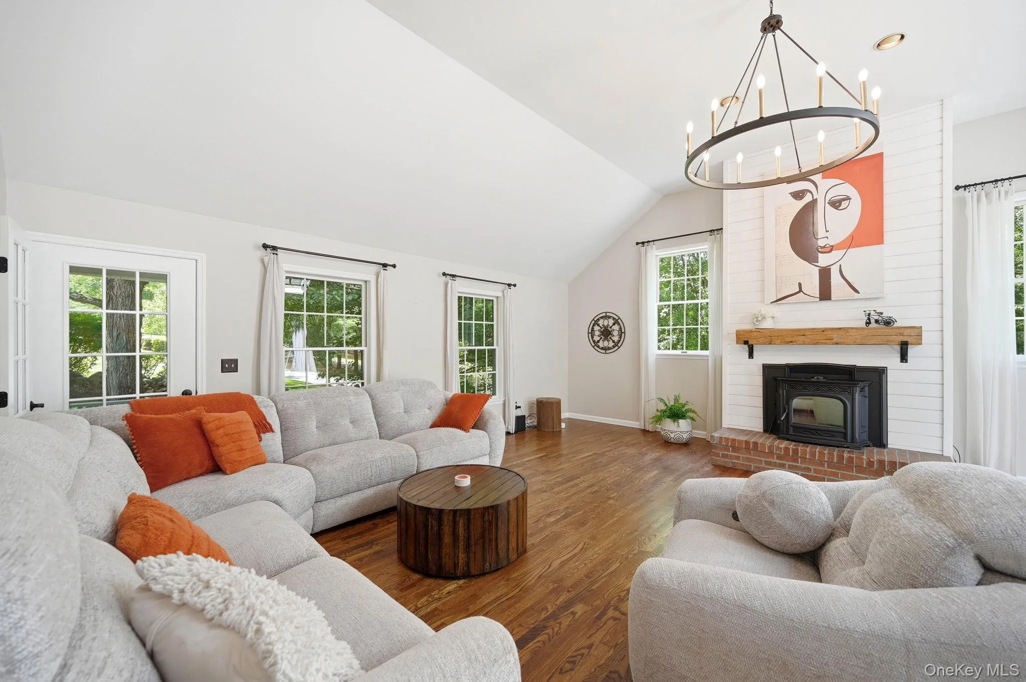 8 Sills Court, Warwick (town), NY, 4 Bedrooms Bedrooms, 9 Rooms Rooms,3 BathroomsBathrooms,Residential,For Rent,Sills,0,1019935 8 Sills Court, Warwick (town), NY, 4 Bedrooms Bedrooms, 9 Rooms Rooms,3 BathroomsBathrooms,Residential,For Rent,Sills,0,1019935