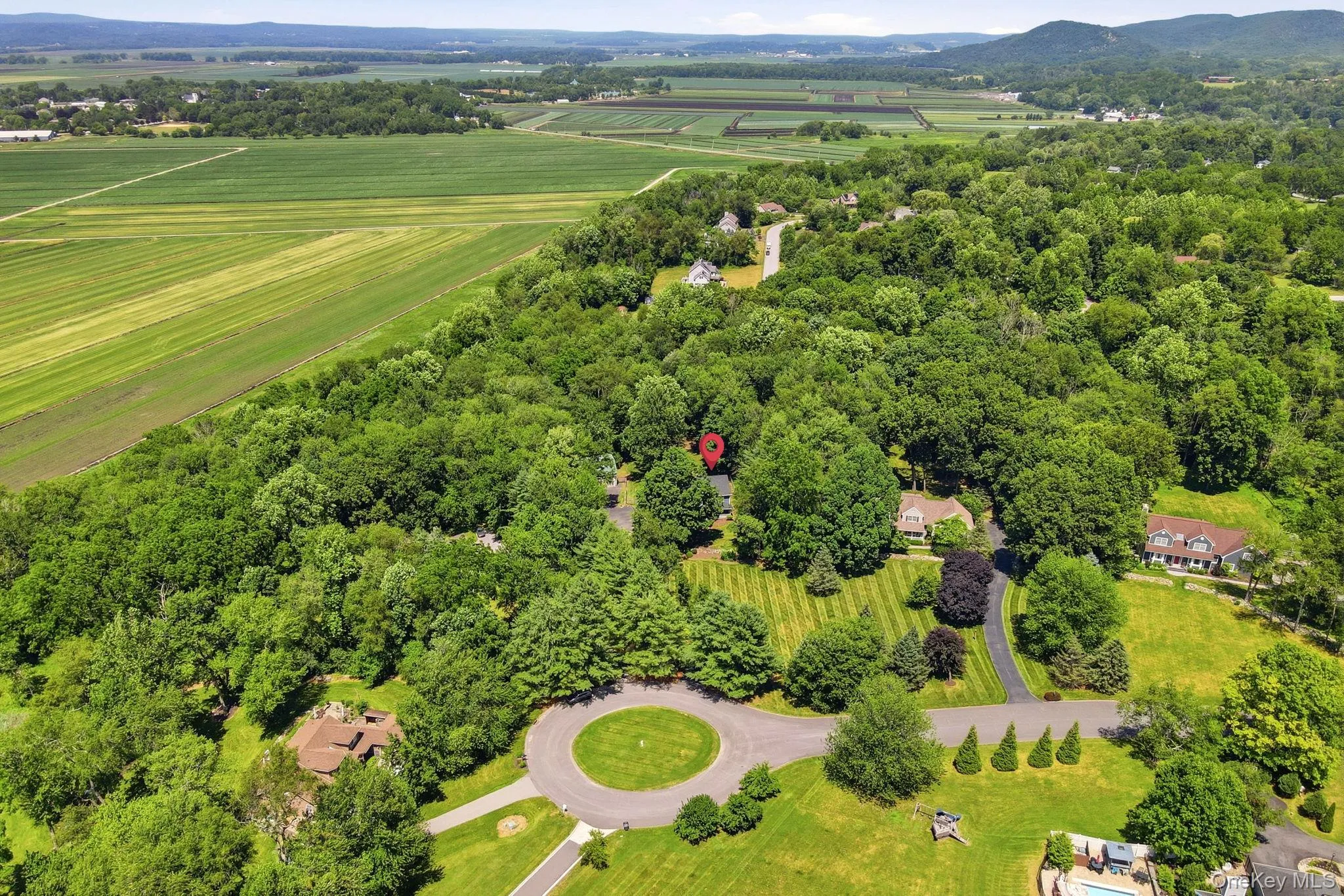 8 Sills Court, Warwick (town), NY, 4 Bedrooms Bedrooms, 9 Rooms Rooms,3 BathroomsBathrooms,Residential,For Rent,Sills,0,1019935 8 Sills Court, Warwick (town), NY, 4 Bedrooms Bedrooms, 9 Rooms Rooms,3 BathroomsBathrooms,Residential,For Rent,Sills,0,1019935