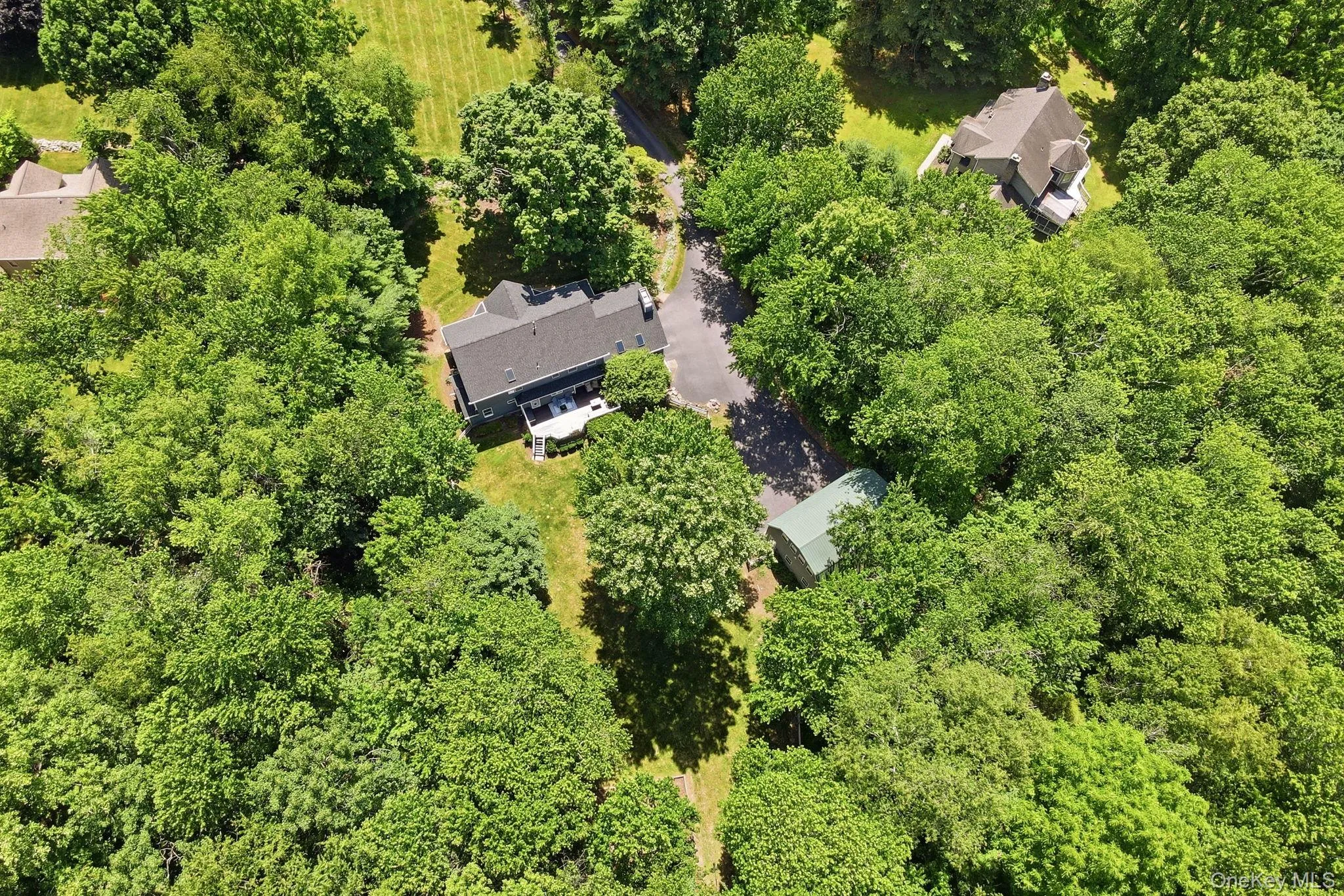8 Sills Court, Warwick (town), NY, 4 Bedrooms Bedrooms, 9 Rooms Rooms,3 BathroomsBathrooms,Residential,For Rent,Sills,0,1019935 8 Sills Court, Warwick (town), NY, 4 Bedrooms Bedrooms, 9 Rooms Rooms,3 BathroomsBathrooms,Residential,For Rent,Sills,0,1019935