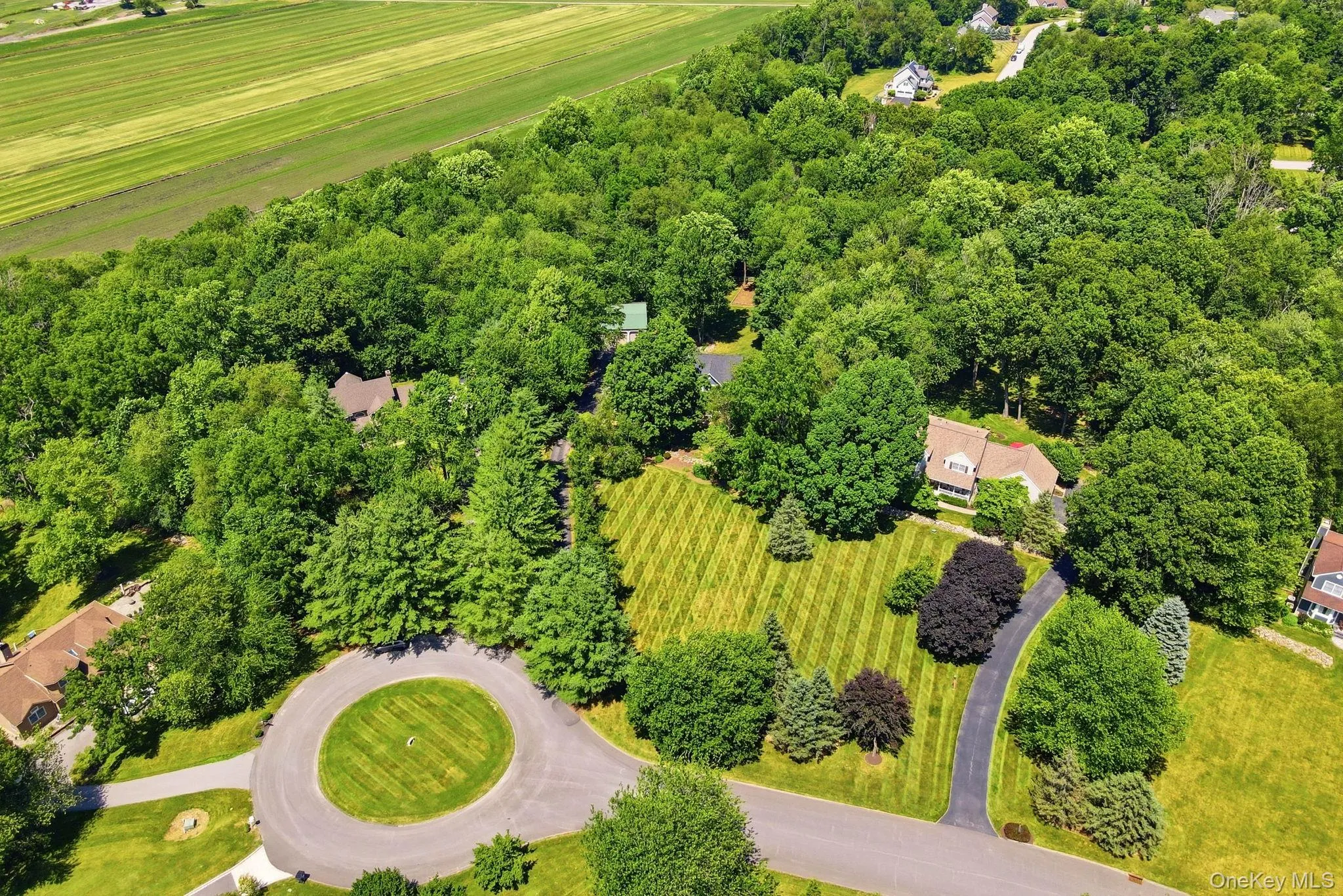 8 Sills Court, Warwick (town), NY, 4 Bedrooms Bedrooms, 9 Rooms Rooms,3 BathroomsBathrooms,Residential,For Rent,Sills,0,1019935 8 Sills Court, Warwick (town), NY, 4 Bedrooms Bedrooms, 9 Rooms Rooms,3 BathroomsBathrooms,Residential,For Rent,Sills,0,1019935
