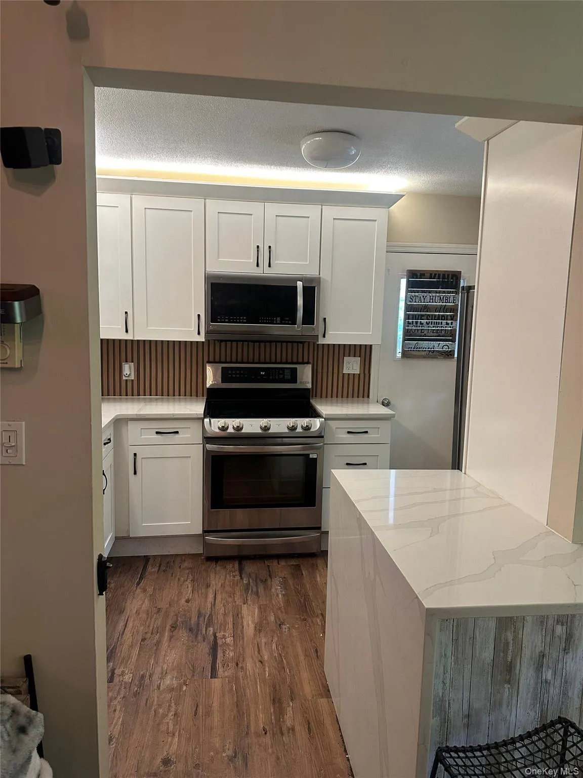 1613 Old Country Road, Greenburgh, NY, 2 Bedrooms Bedrooms, 5 Rooms Rooms,1 BathroomBathrooms,Residential,For Rent,Old Country,0,1019936 1613 Old Country Road, Greenburgh, NY, 2 Bedrooms Bedrooms, 5 Rooms Rooms,1 BathroomBathrooms,Residential,For Rent,Old Country,0,1019936