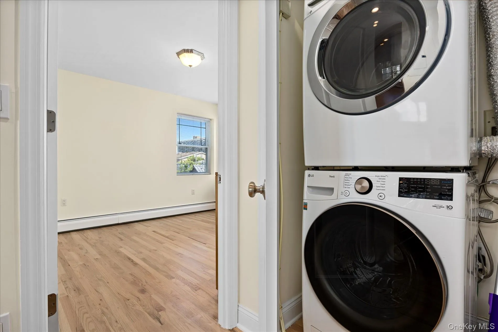 188 Beach 101st Street, New York, NY, 2 Bedrooms Bedrooms, 5 Rooms Rooms,2 BathroomsBathrooms,Residential,For Rent,Beach 101st,0,1019938 188 Beach 101st Street, New York, NY, 2 Bedrooms Bedrooms, 5 Rooms Rooms,2 BathroomsBathrooms,Residential,For Rent,Beach 101st,0,1019938