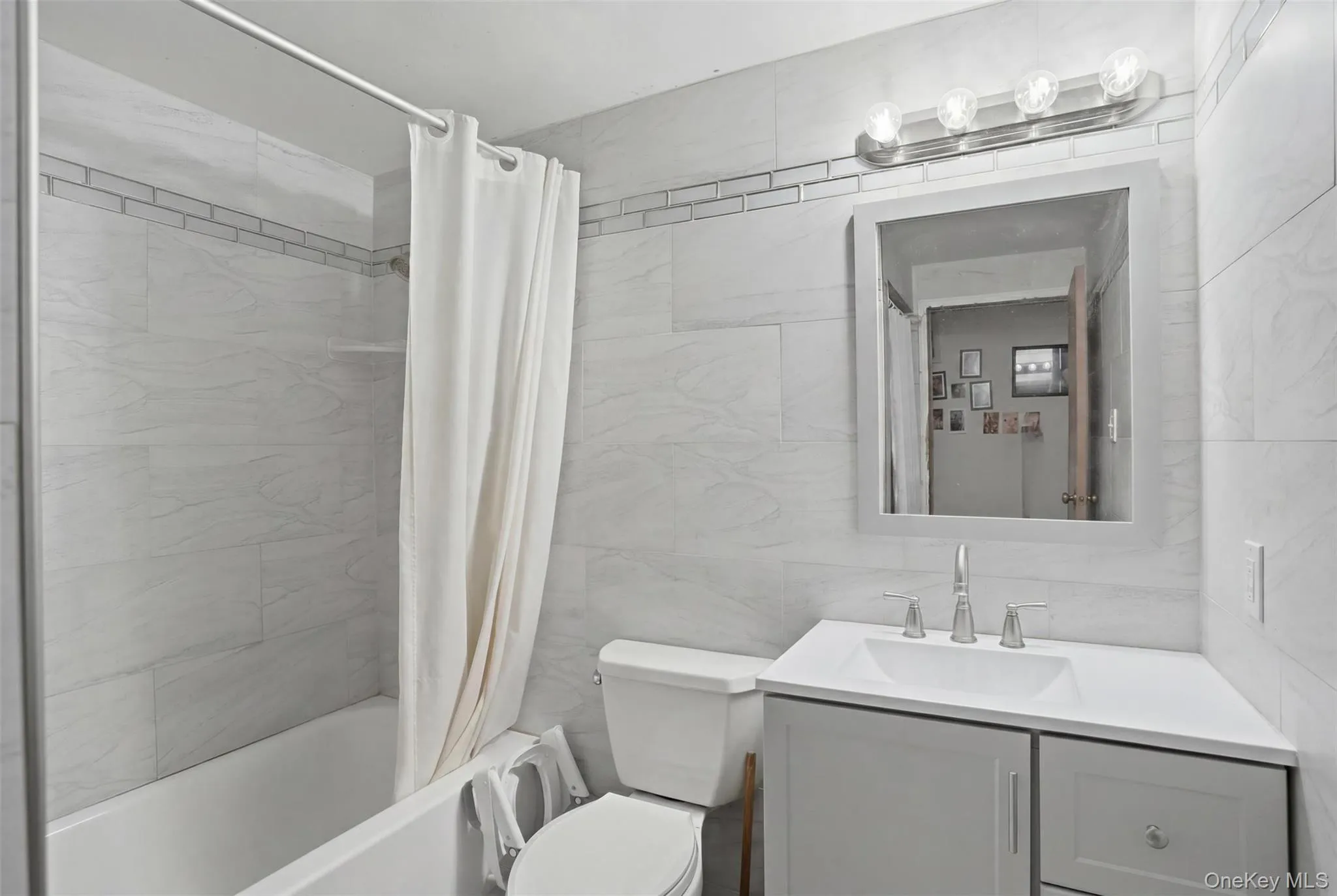 4 Riverside Drive, Shawangunk, NY, 4 Bedrooms Bedrooms, 9 Rooms Rooms,3 BathroomsBathrooms,Residential,For Rent,Riverside,0,1019939 4 Riverside Drive, Shawangunk, NY, 4 Bedrooms Bedrooms, 9 Rooms Rooms,3 BathroomsBathrooms,Residential,For Rent,Riverside,0,1019939