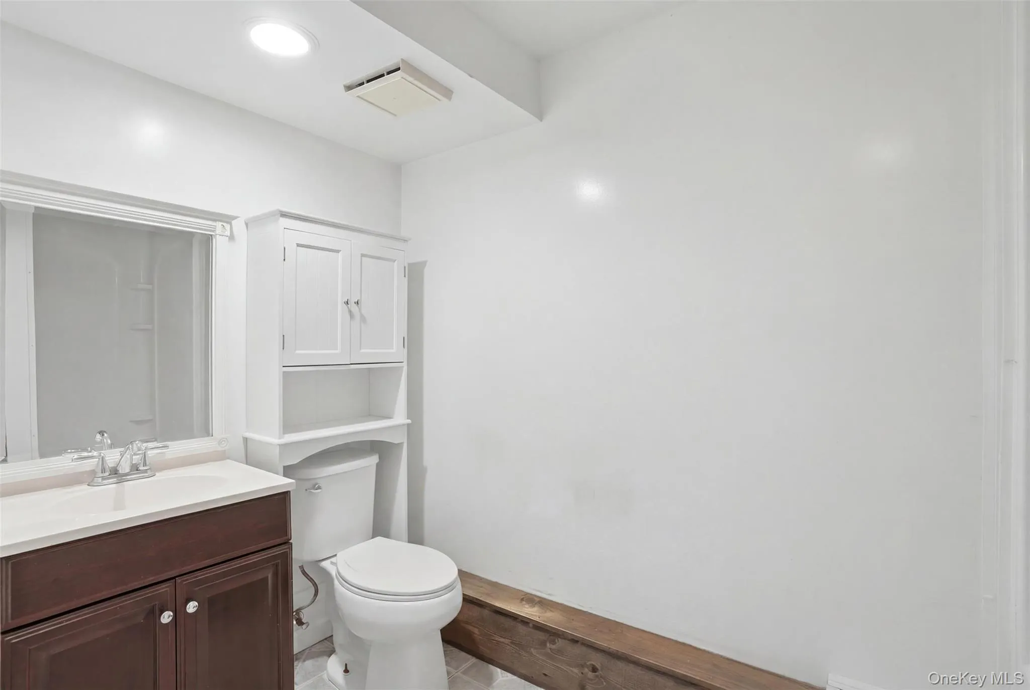 4 Riverside Drive, Shawangunk, NY, 4 Bedrooms Bedrooms, 9 Rooms Rooms,3 BathroomsBathrooms,Residential,For Rent,Riverside,0,1019939 4 Riverside Drive, Shawangunk, NY, 4 Bedrooms Bedrooms, 9 Rooms Rooms,3 BathroomsBathrooms,Residential,For Rent,Riverside,0,1019939