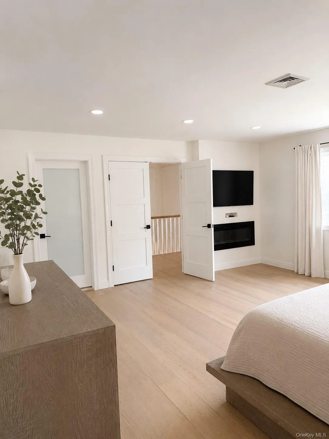 1396 Stephen Marc Lane, Hempstead, NY, 4 Bedrooms Bedrooms, 11 Rooms Rooms,2 BathroomsBathrooms,Residential,For Rent,Stephen Marc,0,1019942 1396 Stephen Marc Lane, Hempstead, NY, 4 Bedrooms Bedrooms, 11 Rooms Rooms,2 BathroomsBathrooms,Residential,For Rent,Stephen Marc,0,1019942