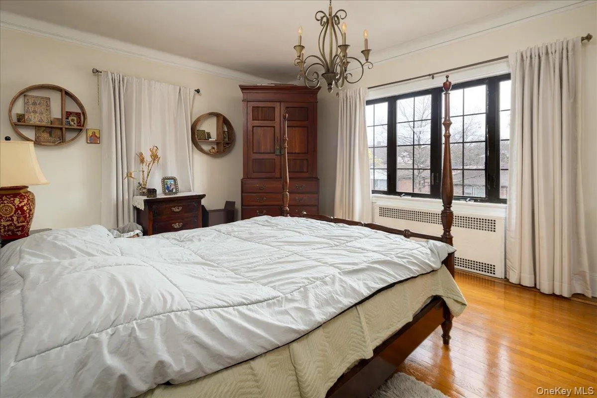 217-16 48th Avenue, New York, NY, 3 Bedrooms Bedrooms, 8 Rooms Rooms,3 BathroomsBathrooms,Residential,For Rent,48th,0,1019951 217-16 48th Avenue, New York, NY, 3 Bedrooms Bedrooms, 8 Rooms Rooms,3 BathroomsBathrooms,Residential,For Rent,48th,0,1019951