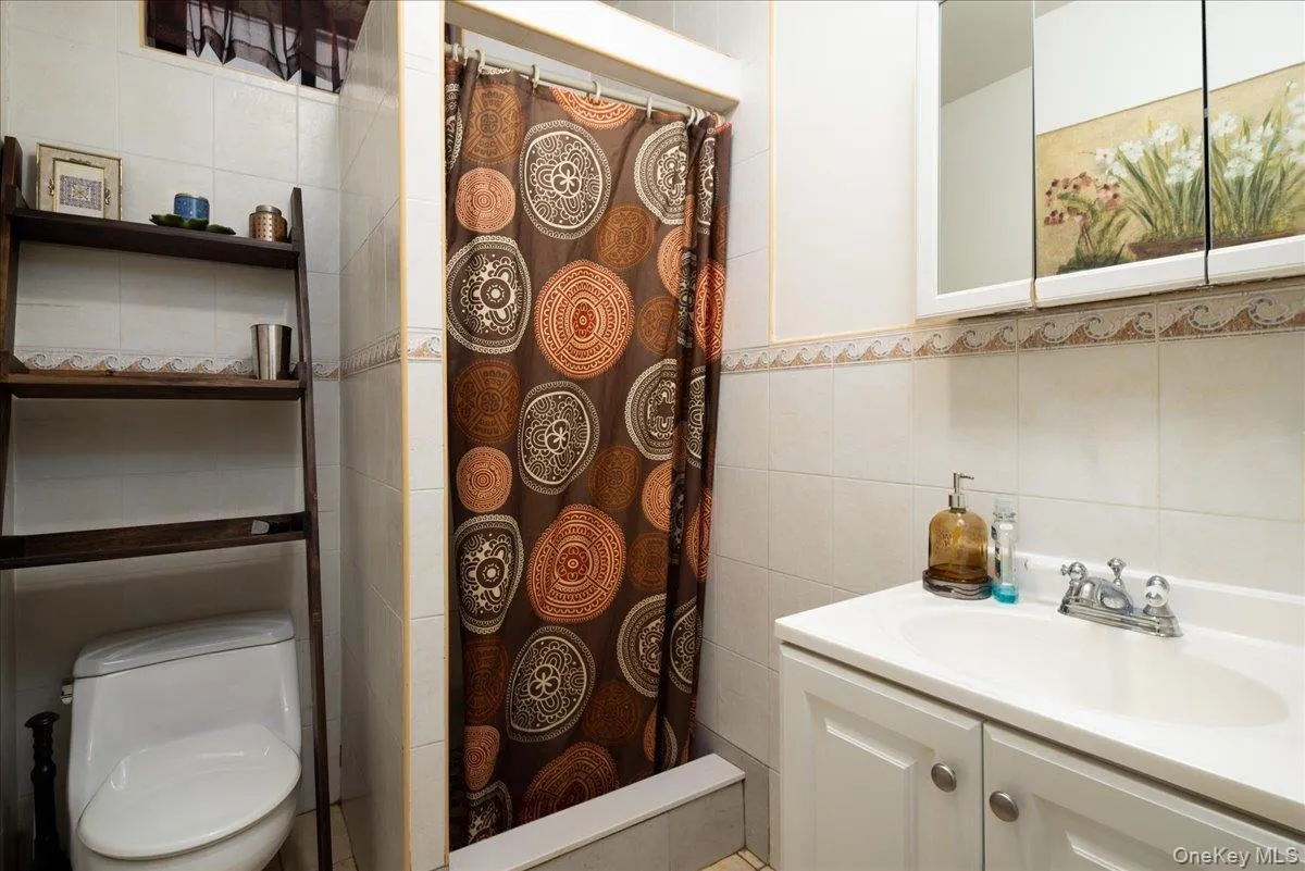 Bathroom #3 Bathroom #3