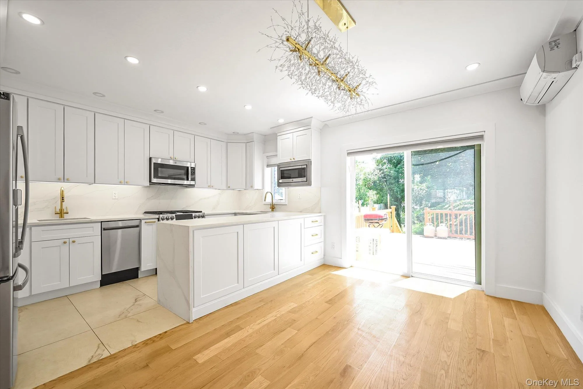 138-08 76th Avenue, New York, NY, 3 Bedrooms Bedrooms, 6 Rooms Rooms,2 BathroomsBathrooms,Residential,For Rent,76th,0,1019955 138-08 76th Avenue, New York, NY, 3 Bedrooms Bedrooms, 6 Rooms Rooms,2 BathroomsBathrooms,Residential,For Rent,76th,0,1019955