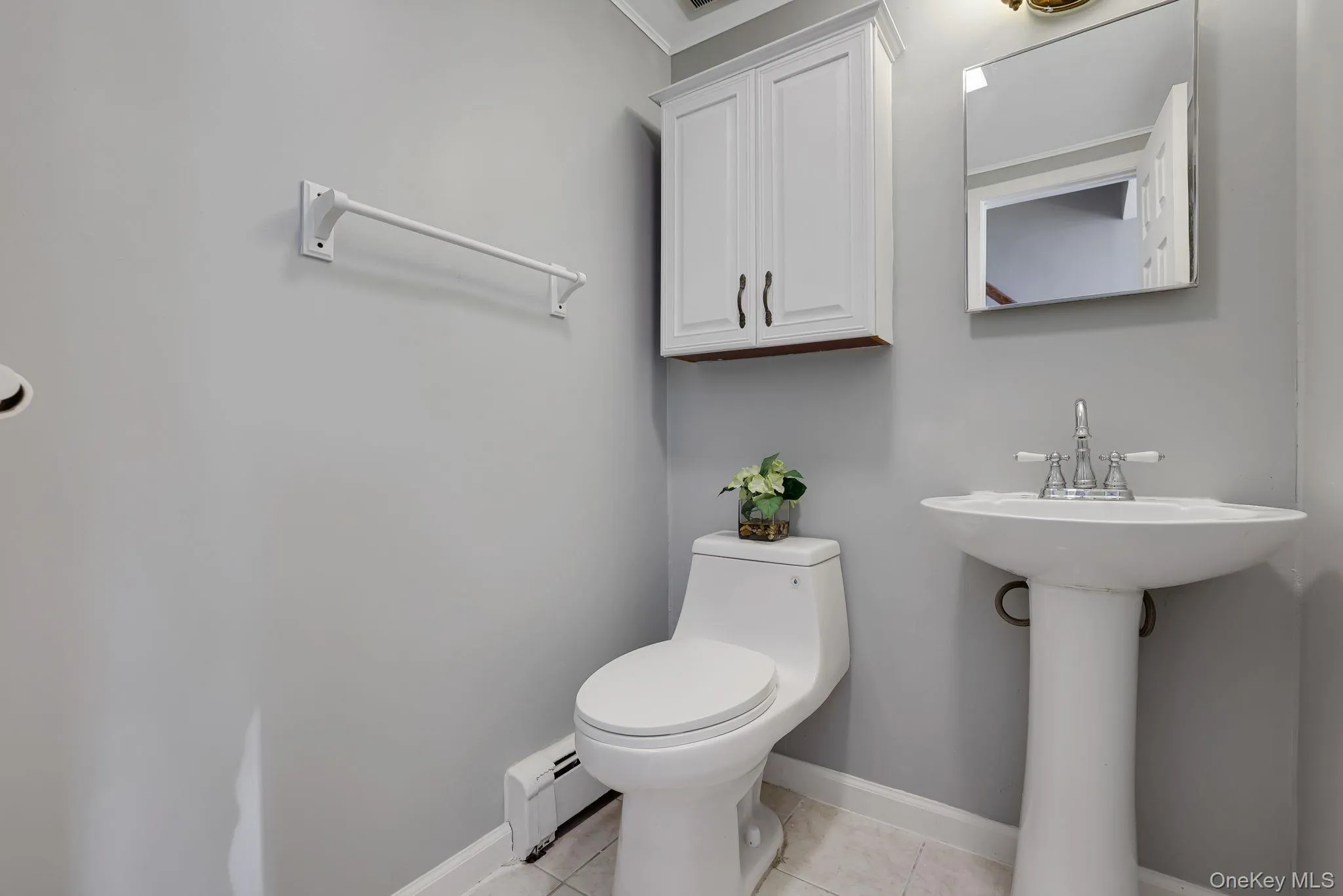 66 Patio Road, Middletown, NY, 3 Bedrooms Bedrooms, 7 Rooms Rooms,1 BathroomBathrooms,Residential,For Rent,Patio,0,1019958 66 Patio Road, Middletown, NY, 3 Bedrooms Bedrooms, 7 Rooms Rooms,1 BathroomBathrooms,Residential,For Rent,Patio,0,1019958