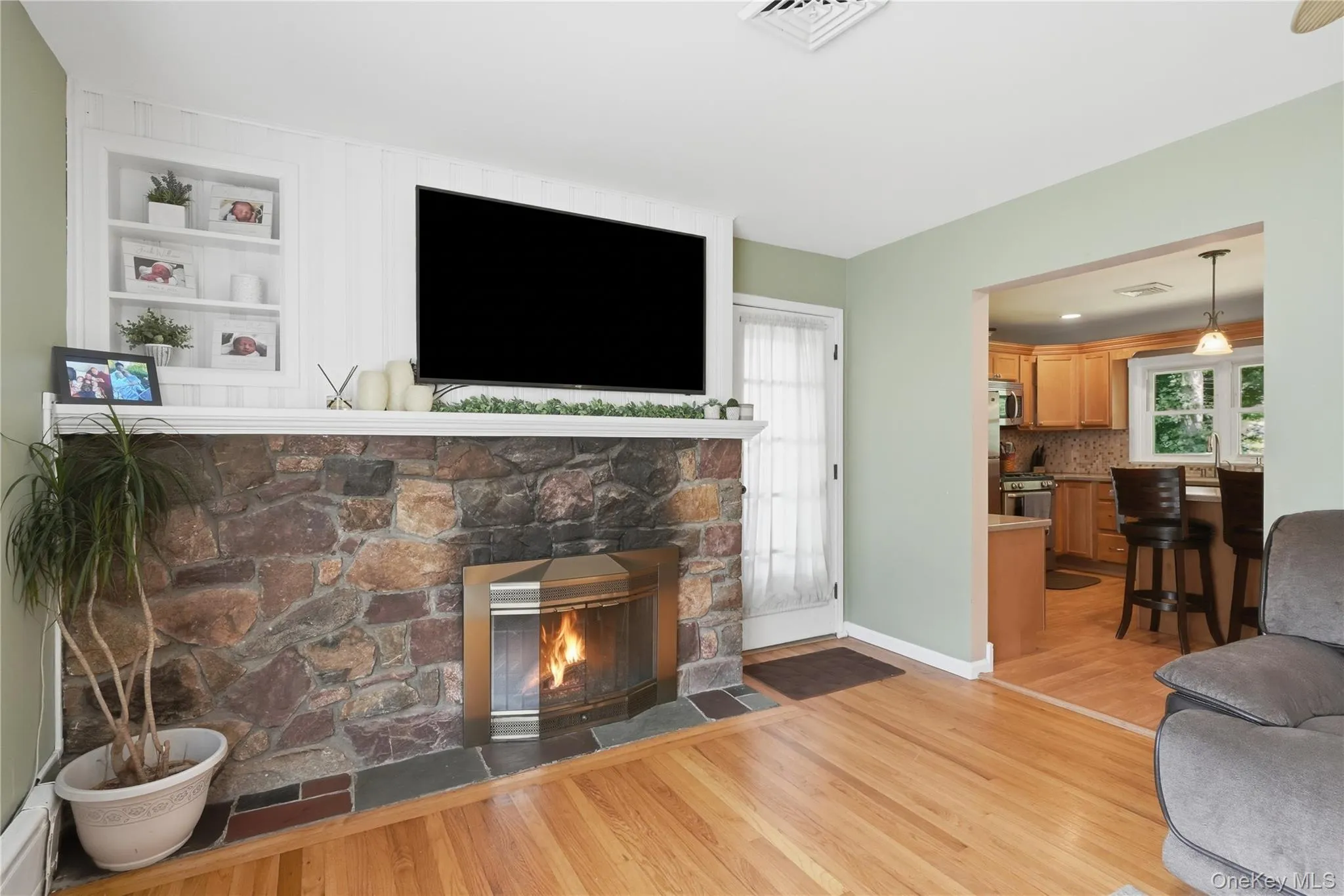 26 Garden Drive, New Windsor, NY, 3 Bedrooms Bedrooms, 8 Rooms Rooms,1 BathroomBathrooms,Residential,For Rent,Garden,0,1019959 26 Garden Drive, New Windsor, NY, 3 Bedrooms Bedrooms, 8 Rooms Rooms,1 BathroomBathrooms,Residential,For Rent,Garden,0,1019959