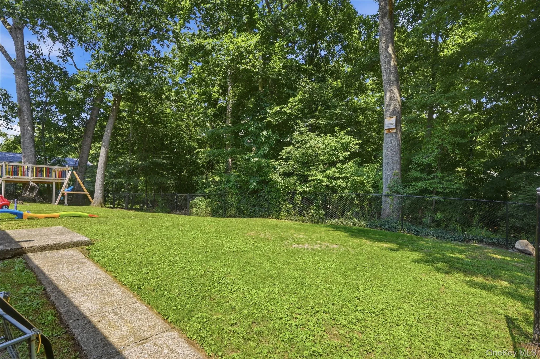 26 Garden Drive, New Windsor, NY, 3 Bedrooms Bedrooms, 8 Rooms Rooms,1 BathroomBathrooms,Residential,For Rent,Garden,0,1019959 26 Garden Drive, New Windsor, NY, 3 Bedrooms Bedrooms, 8 Rooms Rooms,1 BathroomBathrooms,Residential,For Rent,Garden,0,1019959