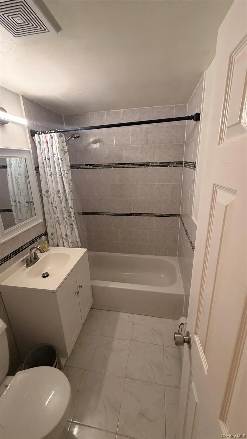 1954 Bergen Street, New York, NY, 2 Bedrooms Bedrooms, 6 Rooms Rooms,1 BathroomBathrooms,Residential Lease,For Rent,Bergen,0,1019960 1954 Bergen Street, New York, NY, 2 Bedrooms Bedrooms, 6 Rooms Rooms,1 BathroomBathrooms,Residential Lease,For Rent,Bergen,0,1019960