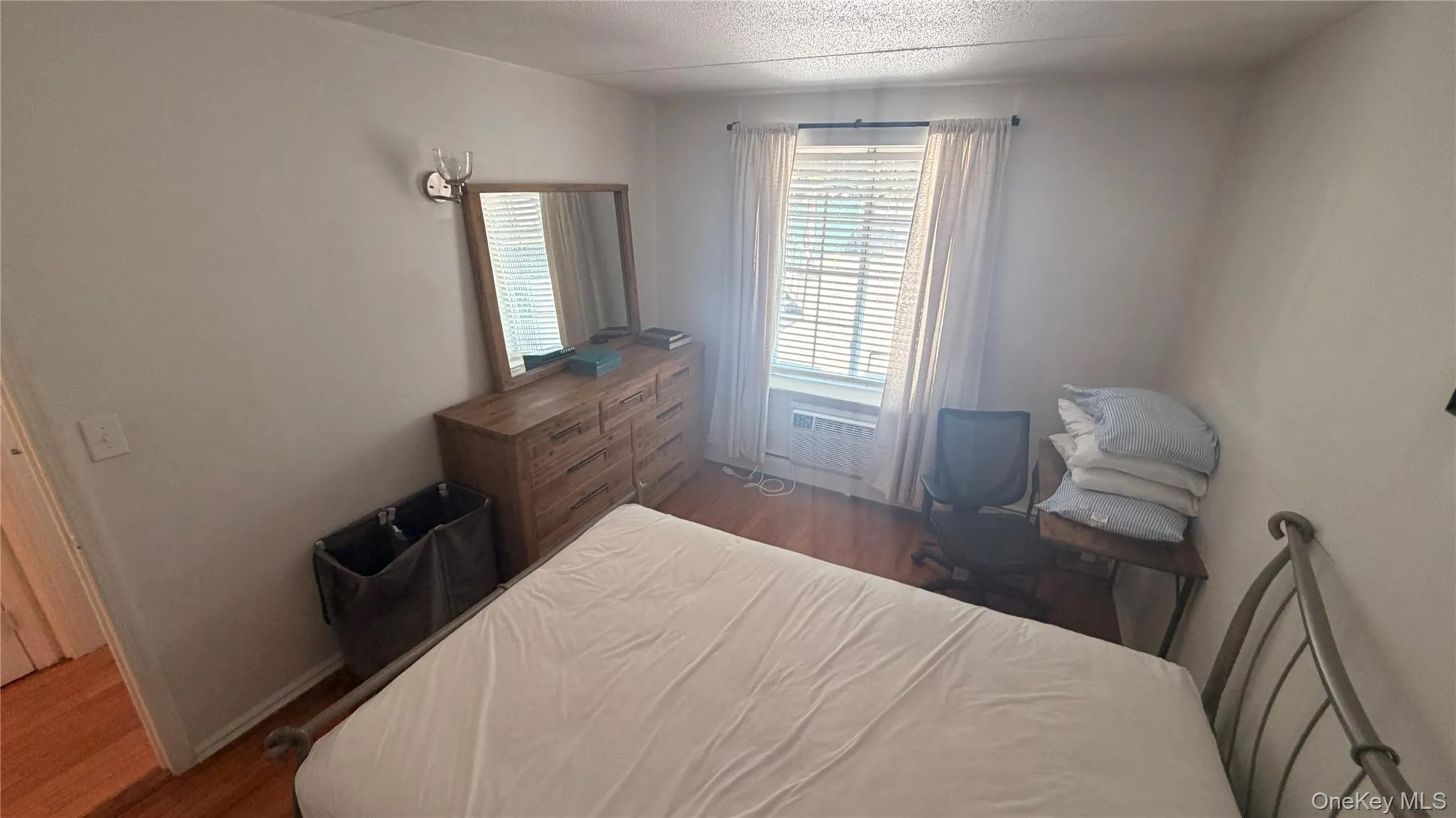1954 Bergen Street, New York, NY, 2 Bedrooms Bedrooms, 6 Rooms Rooms,1 BathroomBathrooms,Residential Lease,For Rent,Bergen,0,1019960 1954 Bergen Street, New York, NY, 2 Bedrooms Bedrooms, 6 Rooms Rooms,1 BathroomBathrooms,Residential Lease,For Rent,Bergen,0,1019960