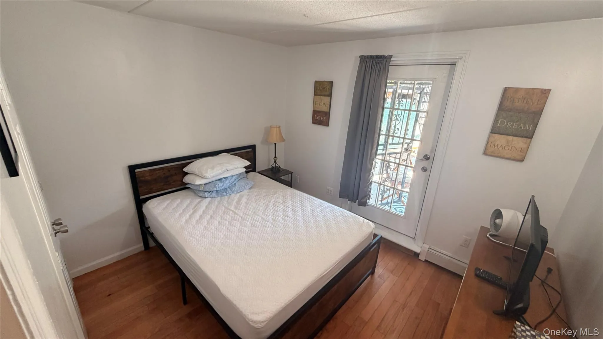 1954 Bergen Street, New York, NY, 2 Bedrooms Bedrooms, 6 Rooms Rooms,1 BathroomBathrooms,Residential Lease,For Rent,Bergen,0,1019960 1954 Bergen Street, New York, NY, 2 Bedrooms Bedrooms, 6 Rooms Rooms,1 BathroomBathrooms,Residential Lease,For Rent,Bergen,0,1019960