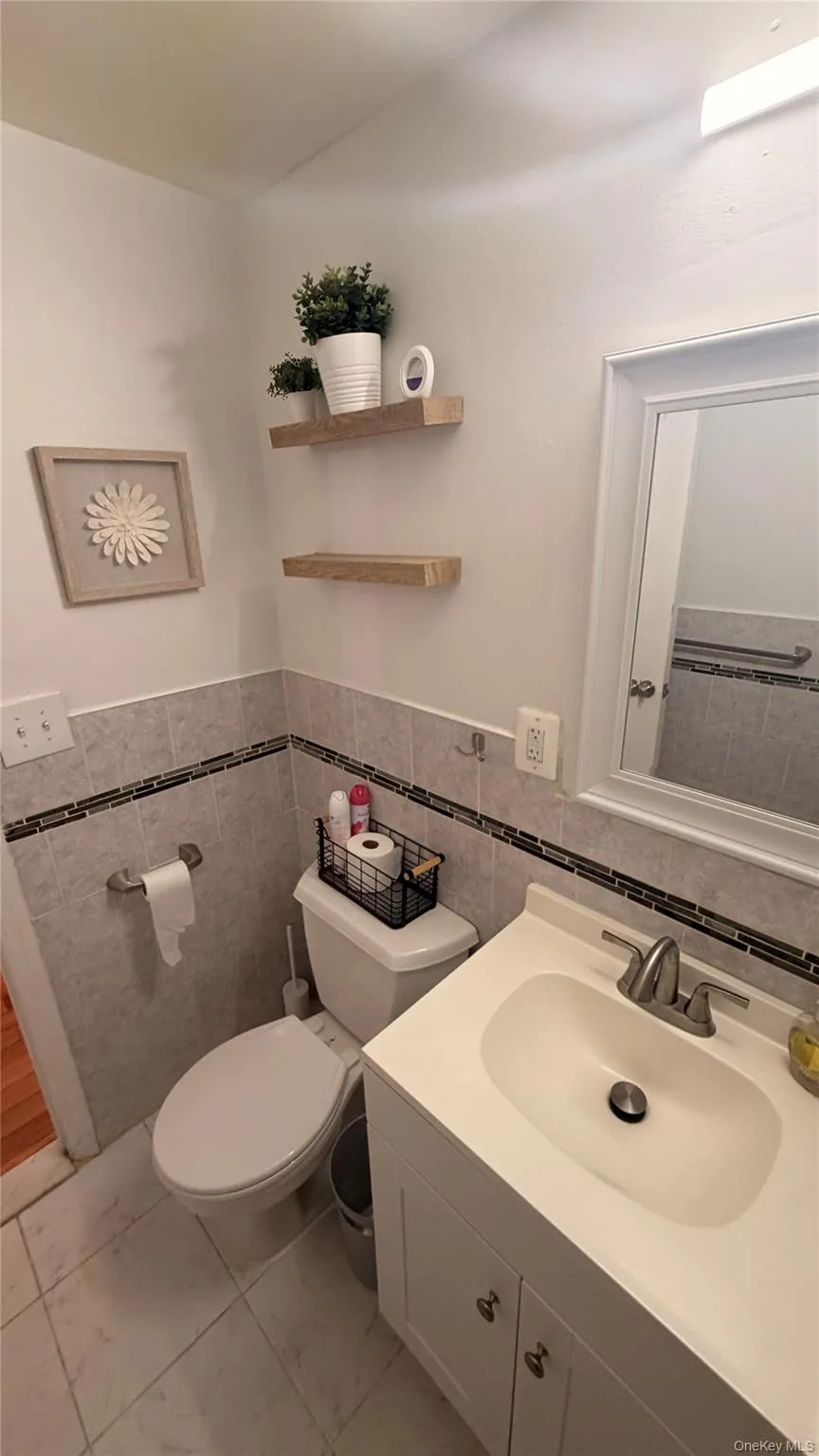 1954 Bergen Street, New York, NY, 2 Bedrooms Bedrooms, 6 Rooms Rooms,1 BathroomBathrooms,Residential Lease,For Rent,Bergen,0,1019960 1954 Bergen Street, New York, NY, 2 Bedrooms Bedrooms, 6 Rooms Rooms,1 BathroomBathrooms,Residential Lease,For Rent,Bergen,0,1019960