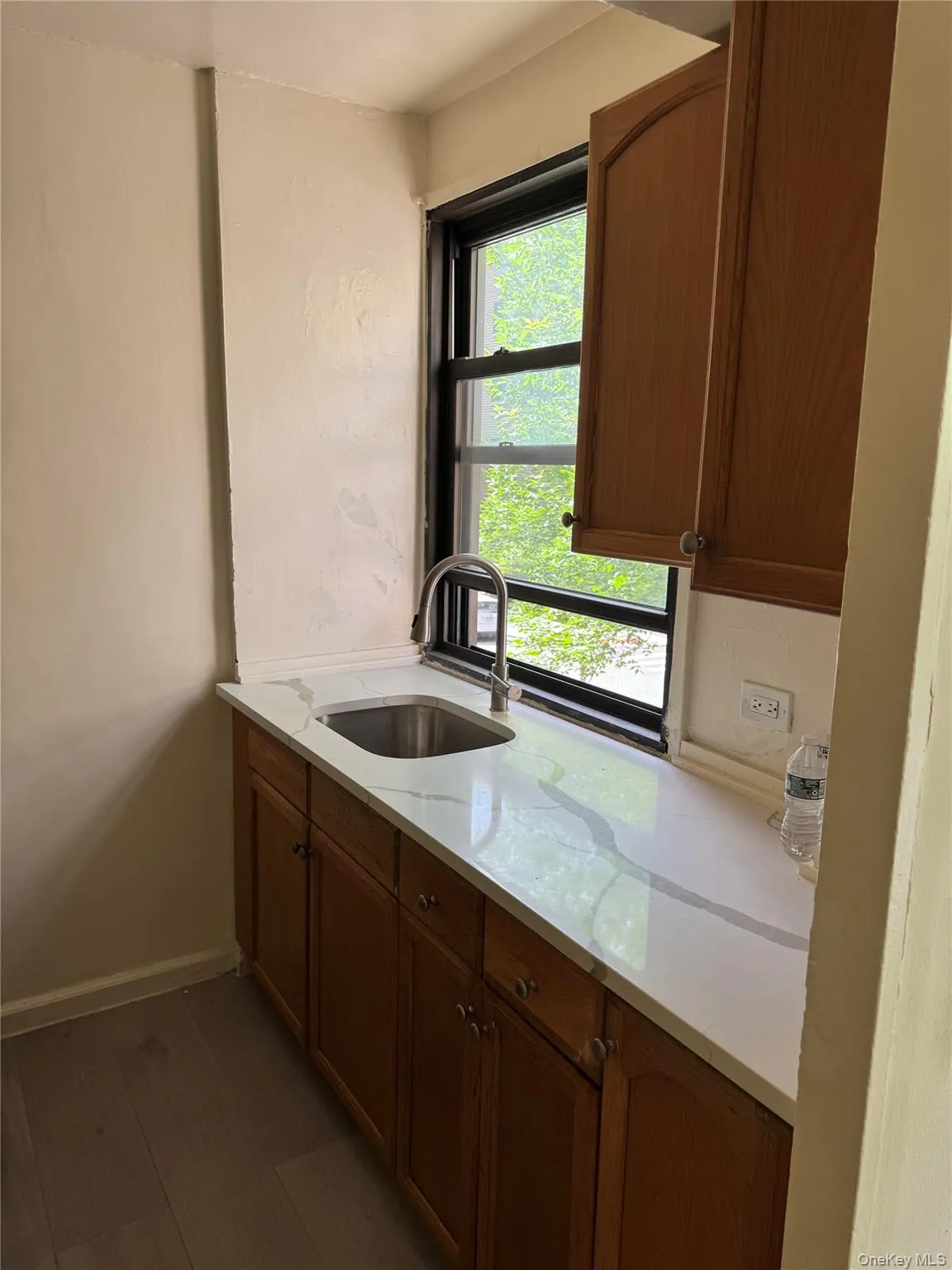 9834 63rd Drive, New York, NY, 3 Rooms Rooms,1 BathroomBathrooms,Residential,For Rent,63rd,0,1019963 9834 63rd Drive, New York, NY, 3 Rooms Rooms,1 BathroomBathrooms,Residential,For Rent,63rd,0,1019963