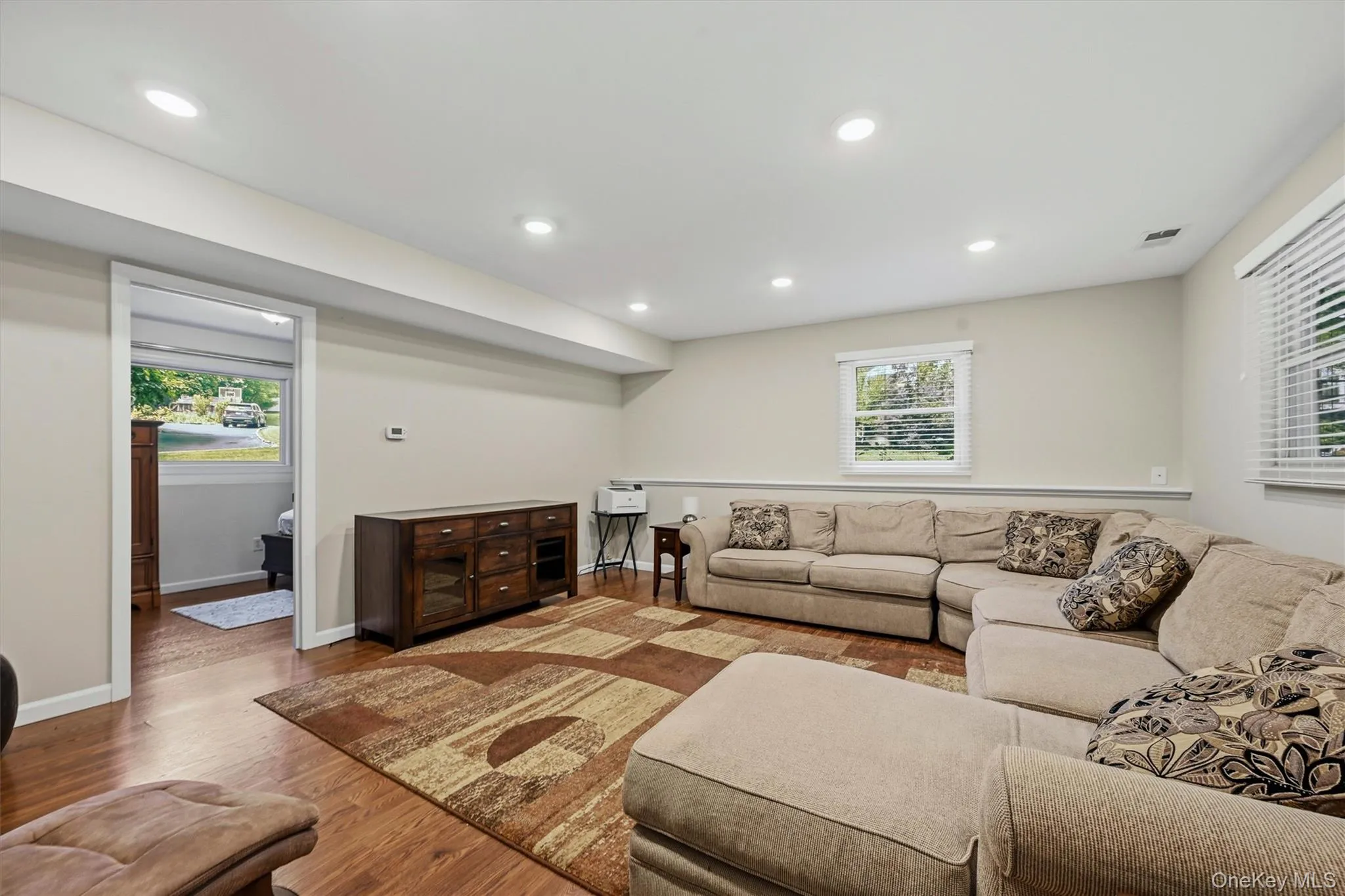 21 Arbor Lane, Clarkstown, NY, 4 Bedrooms Bedrooms, 8 Rooms Rooms,3 BathroomsBathrooms,Residential,For Rent,Arbor,0,1019969 21 Arbor Lane, Clarkstown, NY, 4 Bedrooms Bedrooms, 8 Rooms Rooms,3 BathroomsBathrooms,Residential,For Rent,Arbor,0,1019969