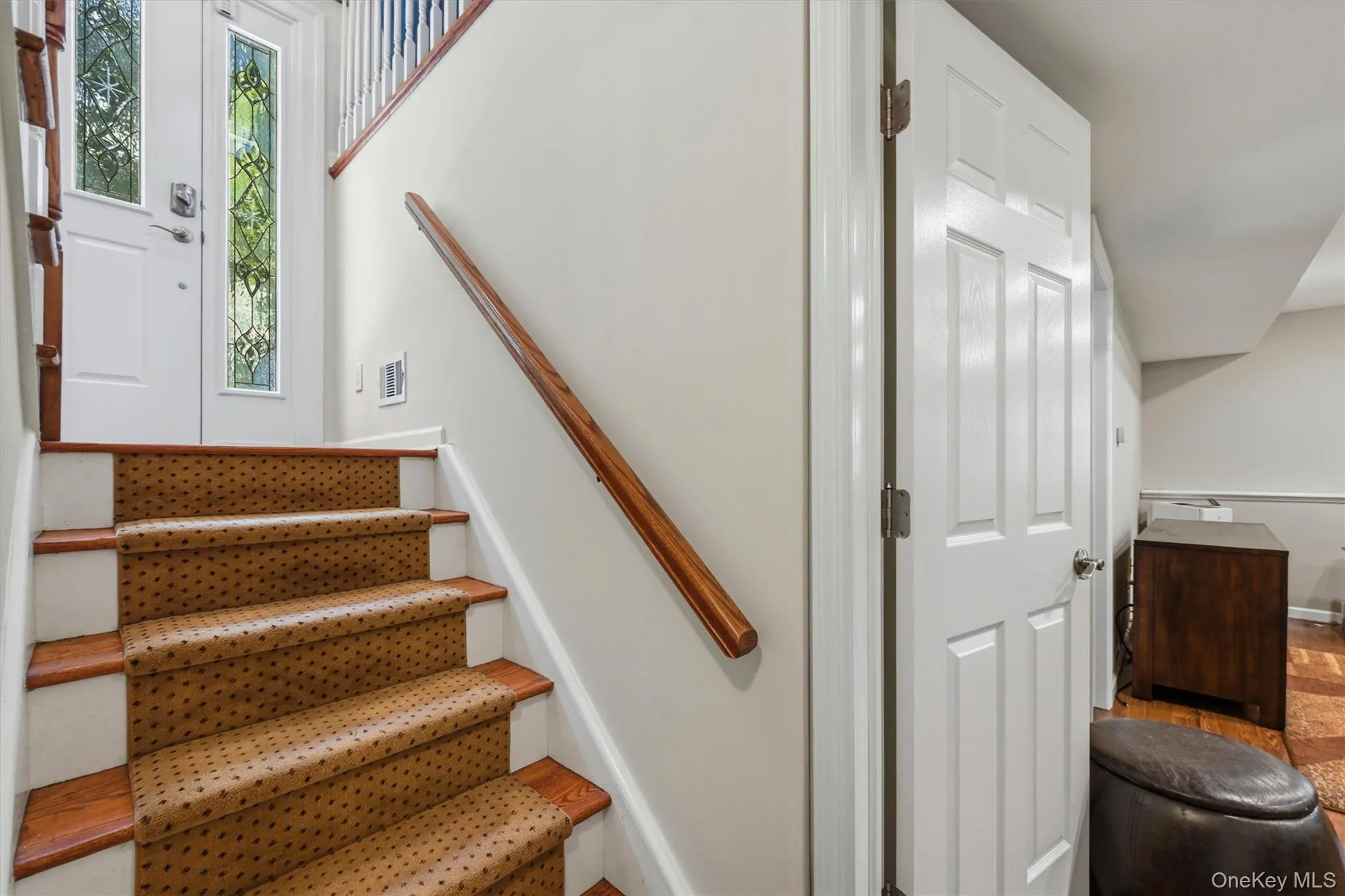 21 Arbor Lane, Clarkstown, NY, 4 Bedrooms Bedrooms, 8 Rooms Rooms,3 BathroomsBathrooms,Residential,For Rent,Arbor,0,1019969 21 Arbor Lane, Clarkstown, NY, 4 Bedrooms Bedrooms, 8 Rooms Rooms,3 BathroomsBathrooms,Residential,For Rent,Arbor,0,1019969