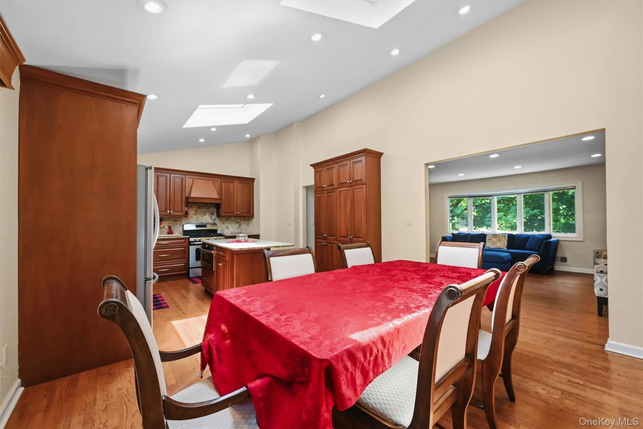 21 Arbor Lane, Clarkstown, NY, 4 Bedrooms Bedrooms, 8 Rooms Rooms,3 BathroomsBathrooms,Residential,For Rent,Arbor,0,1019969 21 Arbor Lane, Clarkstown, NY, 4 Bedrooms Bedrooms, 8 Rooms Rooms,3 BathroomsBathrooms,Residential,For Rent,Arbor,0,1019969