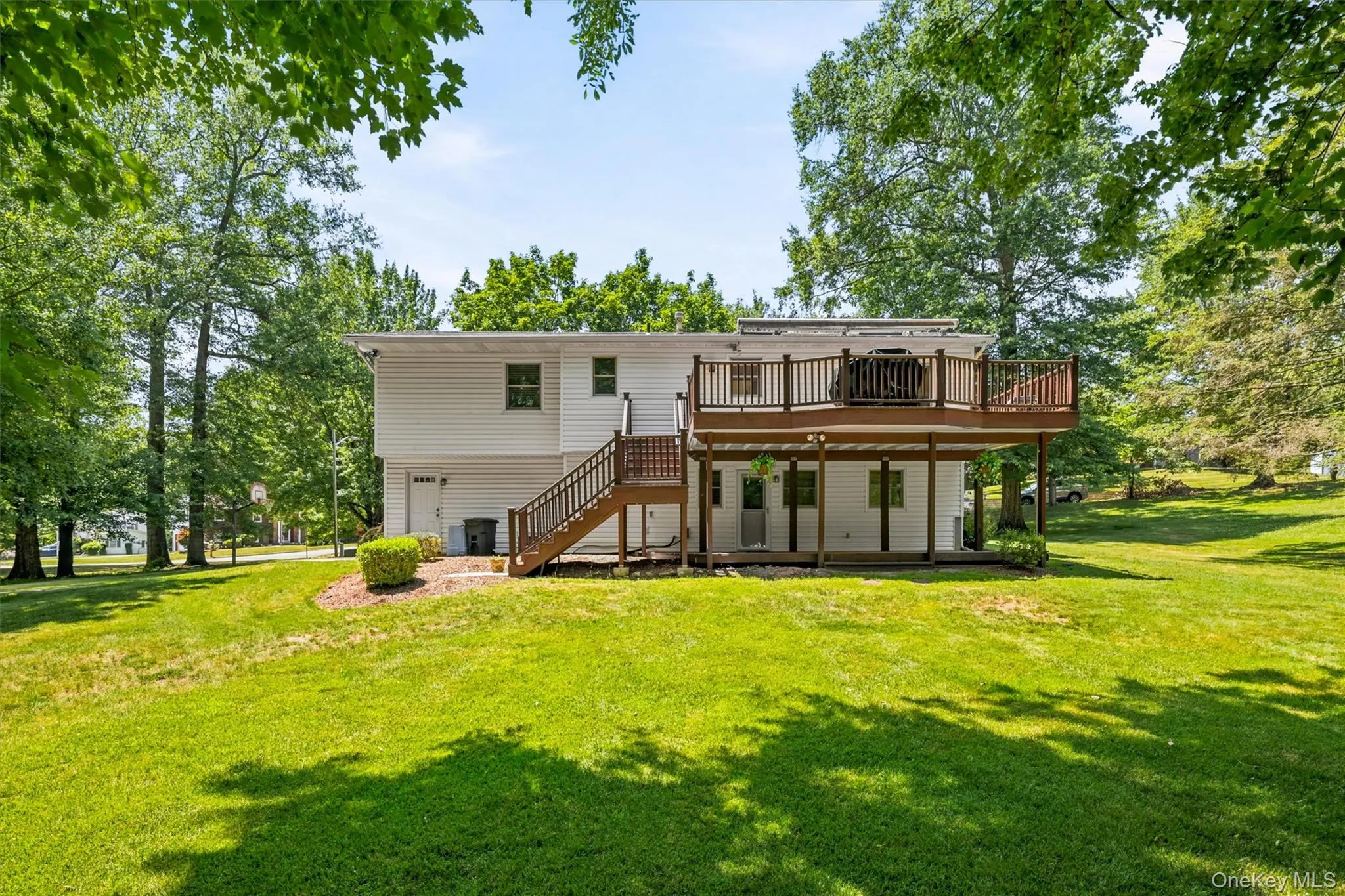 21 Arbor Lane, Clarkstown, NY, 4 Bedrooms Bedrooms, 8 Rooms Rooms,3 BathroomsBathrooms,Residential,For Rent,Arbor,0,1019969 21 Arbor Lane, Clarkstown, NY, 4 Bedrooms Bedrooms, 8 Rooms Rooms,3 BathroomsBathrooms,Residential,For Rent,Arbor,0,1019969