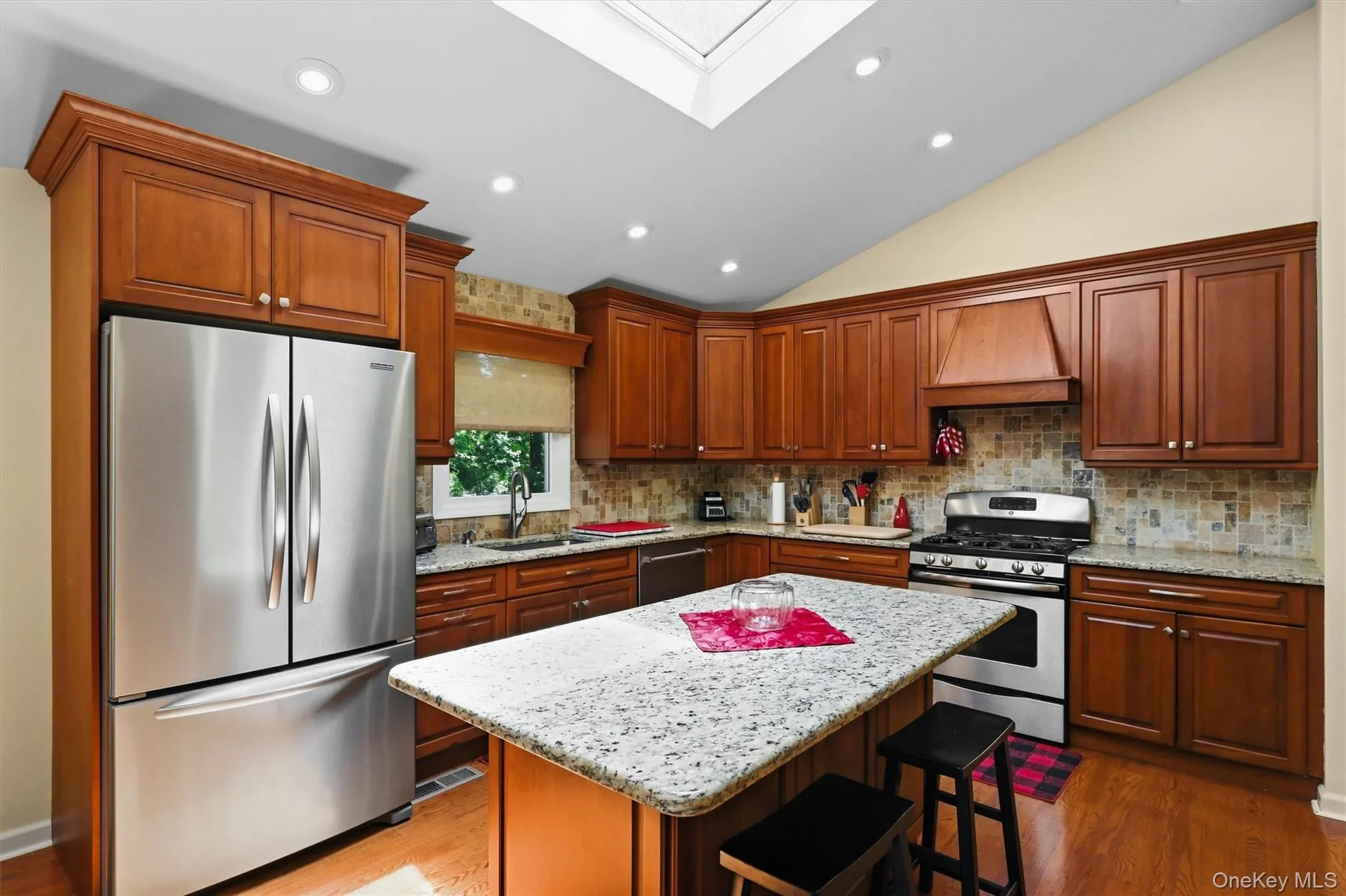 21 Arbor Lane, Clarkstown, NY, 4 Bedrooms Bedrooms, 8 Rooms Rooms,3 BathroomsBathrooms,Residential,For Rent,Arbor,0,1019969 21 Arbor Lane, Clarkstown, NY, 4 Bedrooms Bedrooms, 8 Rooms Rooms,3 BathroomsBathrooms,Residential,For Rent,Arbor,0,1019969
