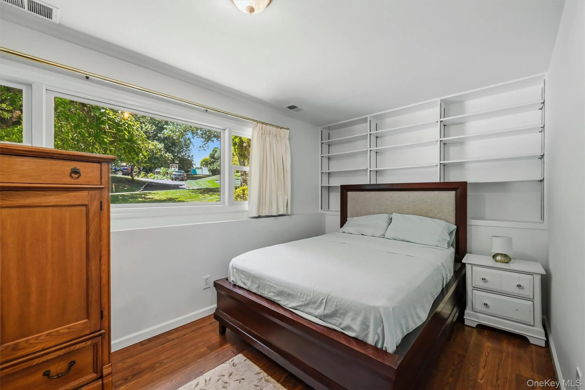 21 Arbor Lane, Clarkstown, NY, 4 Bedrooms Bedrooms, 8 Rooms Rooms,3 BathroomsBathrooms,Residential,For Rent,Arbor,0,1019969 21 Arbor Lane, Clarkstown, NY, 4 Bedrooms Bedrooms, 8 Rooms Rooms,3 BathroomsBathrooms,Residential,For Rent,Arbor,0,1019969
