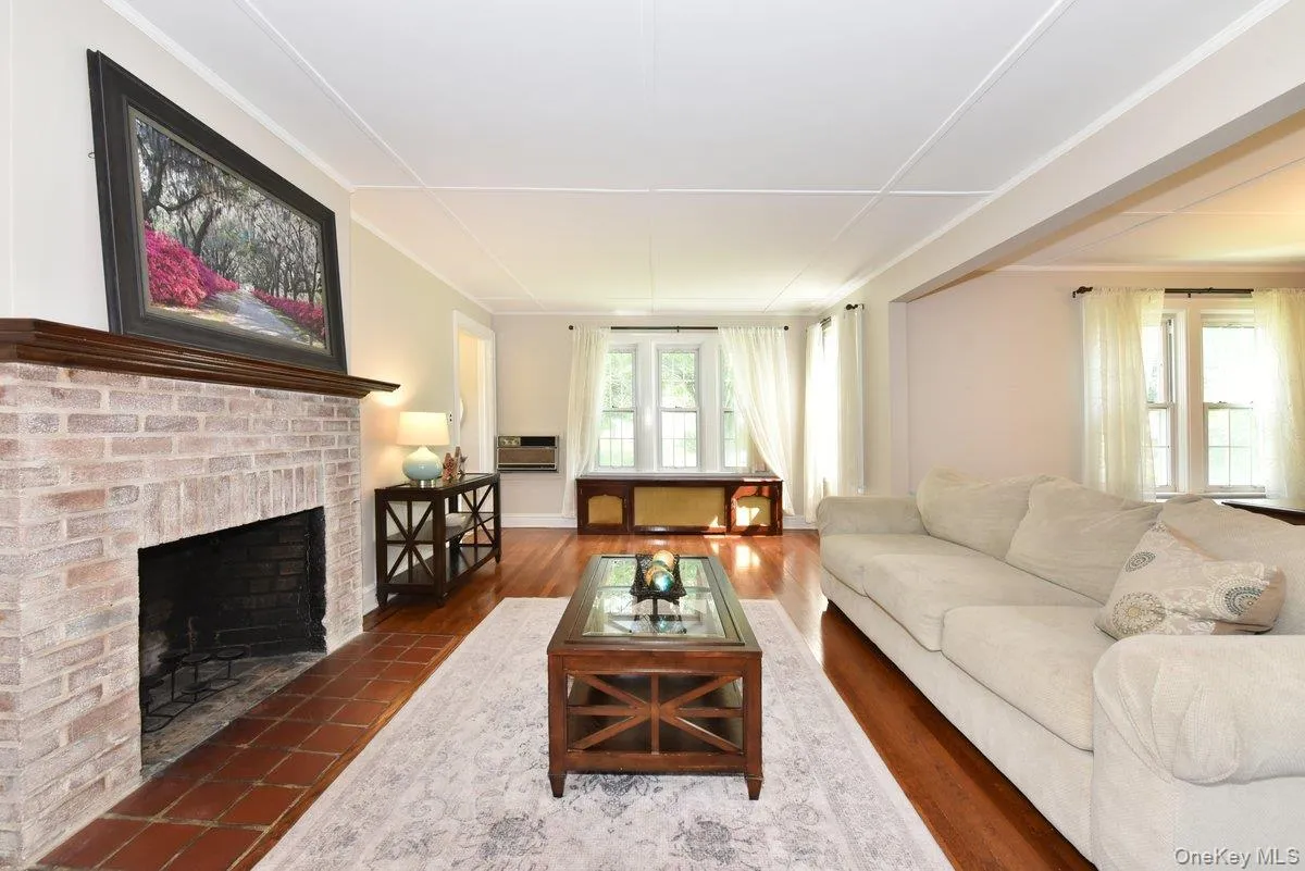 112 Cambridge Avenue, Hempstead, NY, 3 Bedrooms Bedrooms, 7 Rooms Rooms,2 BathroomsBathrooms,Residential,For Rent,Cambridge,0,1019971 112 Cambridge Avenue, Hempstead, NY, 3 Bedrooms Bedrooms, 7 Rooms Rooms,2 BathroomsBathrooms,Residential,For Rent,Cambridge,0,1019971