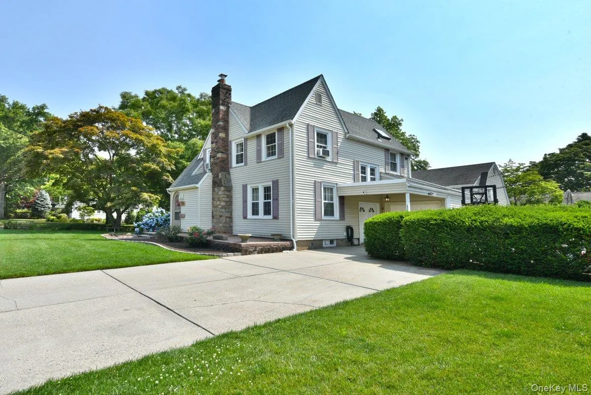 112 Cambridge Avenue, Hempstead, NY, 3 Bedrooms Bedrooms, 7 Rooms Rooms,2 BathroomsBathrooms,Residential,For Rent,Cambridge,0,1019971 112 Cambridge Avenue, Hempstead, NY, 3 Bedrooms Bedrooms, 7 Rooms Rooms,2 BathroomsBathrooms,Residential,For Rent,Cambridge,0,1019971