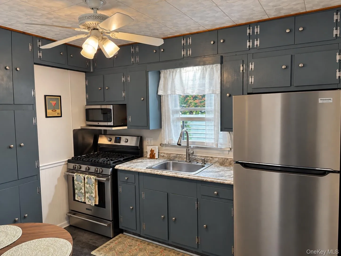 1467 4th Street, West Babylon, NY, 2 Bedrooms Bedrooms, 6 Rooms Rooms,1 BathroomBathrooms,Residential,For Rent,4th,0,1019980 1467 4th Street, West Babylon, NY, 2 Bedrooms Bedrooms, 6 Rooms Rooms,1 BathroomBathrooms,Residential,For Rent,4th,0,1019980