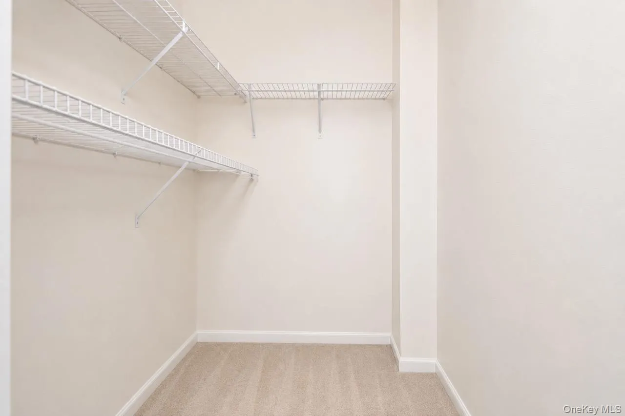 64 Amanda Court, New York, NY, 4 Bedrooms Bedrooms, 10 Rooms Rooms,3 BathroomsBathrooms,Residential,For Rent,Amanda,0,1019988 64 Amanda Court, New York, NY, 4 Bedrooms Bedrooms, 10 Rooms Rooms,3 BathroomsBathrooms,Residential,For Rent,Amanda,0,1019988