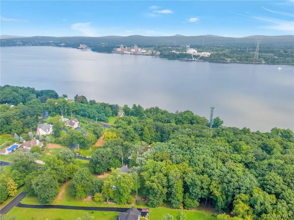 3 Katavolos Drive /160-162 Mott Farm Road, Stony Point, NY, ,Land,For Rent,Katavolos Drive /160-162 Mott Farm,0,1019992 3 Katavolos Drive /160-162 Mott Farm Road, Stony Point, NY, ,Land,For Rent,Katavolos Drive /160-162 Mott Farm,0,1019992