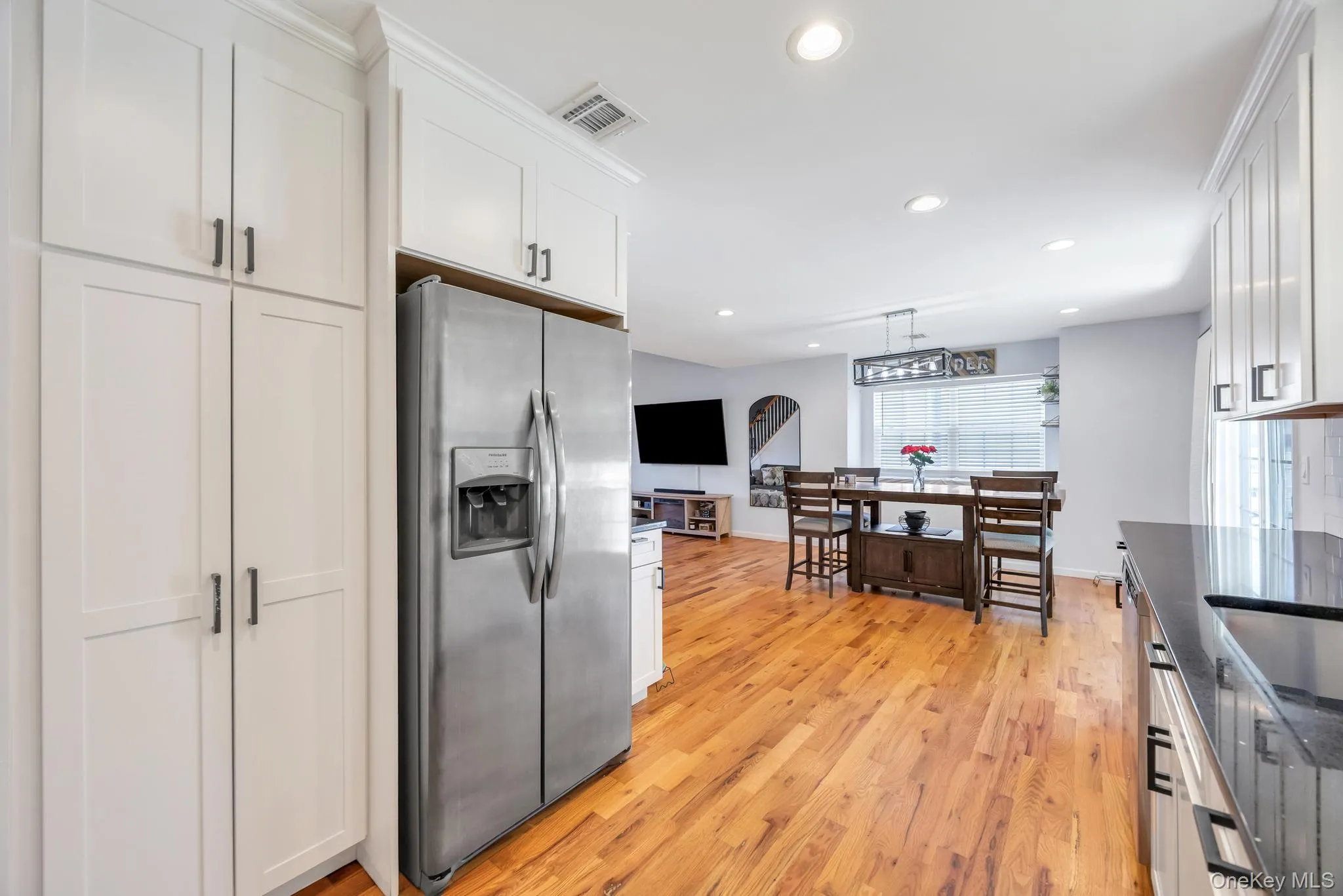 5 The Green, Brookhaven, NY, 3 Bedrooms Bedrooms, 7 Rooms Rooms,2 BathroomsBathrooms,Residential,For Rent,The,0,1019996 5 The Green, Brookhaven, NY, 3 Bedrooms Bedrooms, 7 Rooms Rooms,2 BathroomsBathrooms,Residential,For Rent,The,0,1019996