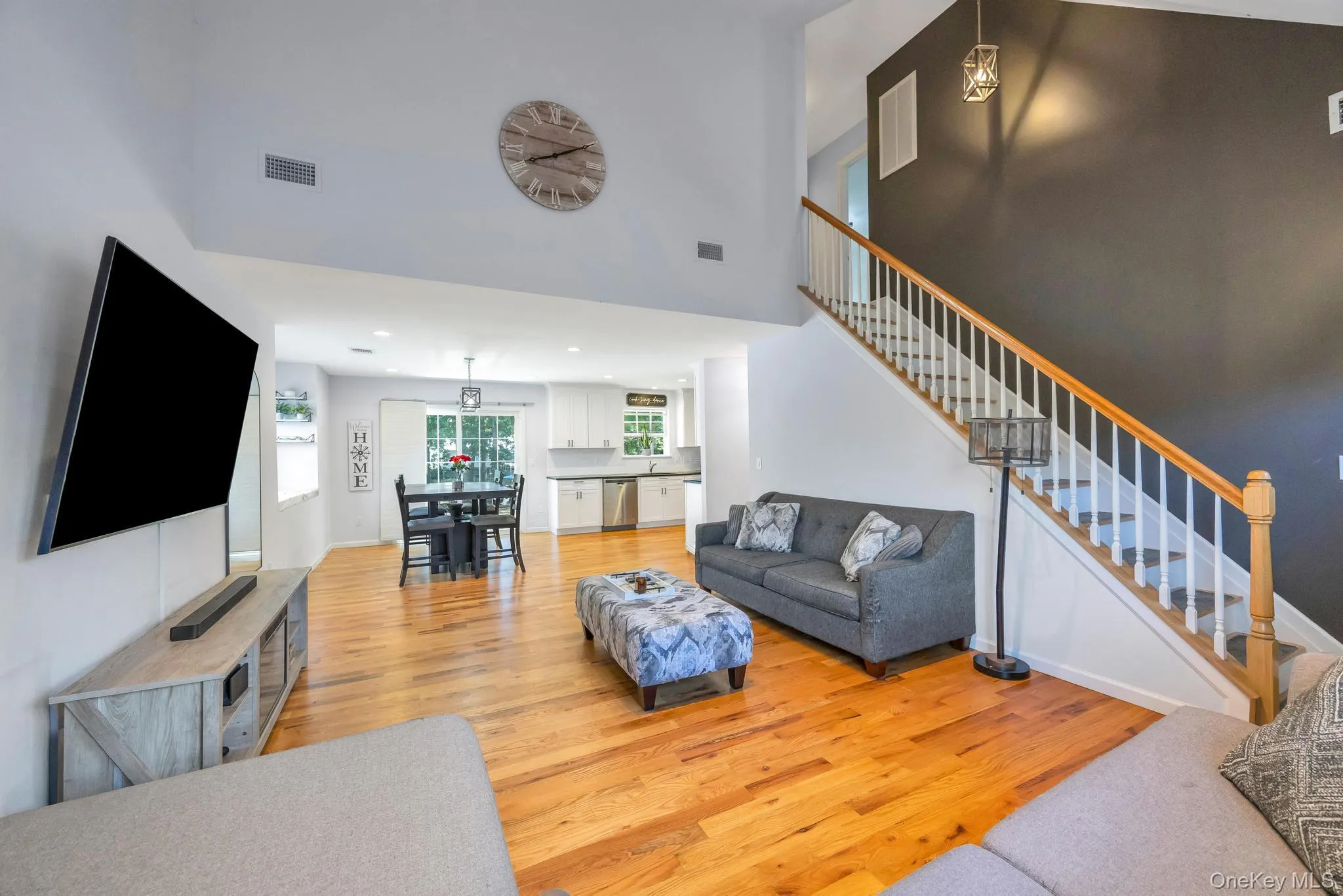 5 The Green, Brookhaven, NY, 3 Bedrooms Bedrooms, 7 Rooms Rooms,2 BathroomsBathrooms,Residential,For Rent,The,0,1019996 5 The Green, Brookhaven, NY, 3 Bedrooms Bedrooms, 7 Rooms Rooms,2 BathroomsBathrooms,Residential,For Rent,The,0,1019996