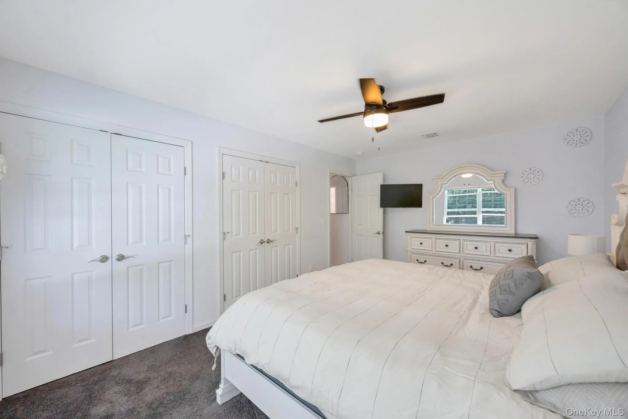 5 The Green, Brookhaven, NY, 3 Bedrooms Bedrooms, 7 Rooms Rooms,2 BathroomsBathrooms,Residential,For Rent,The,0,1019996 5 The Green, Brookhaven, NY, 3 Bedrooms Bedrooms, 7 Rooms Rooms,2 BathroomsBathrooms,Residential,For Rent,The,0,1019996