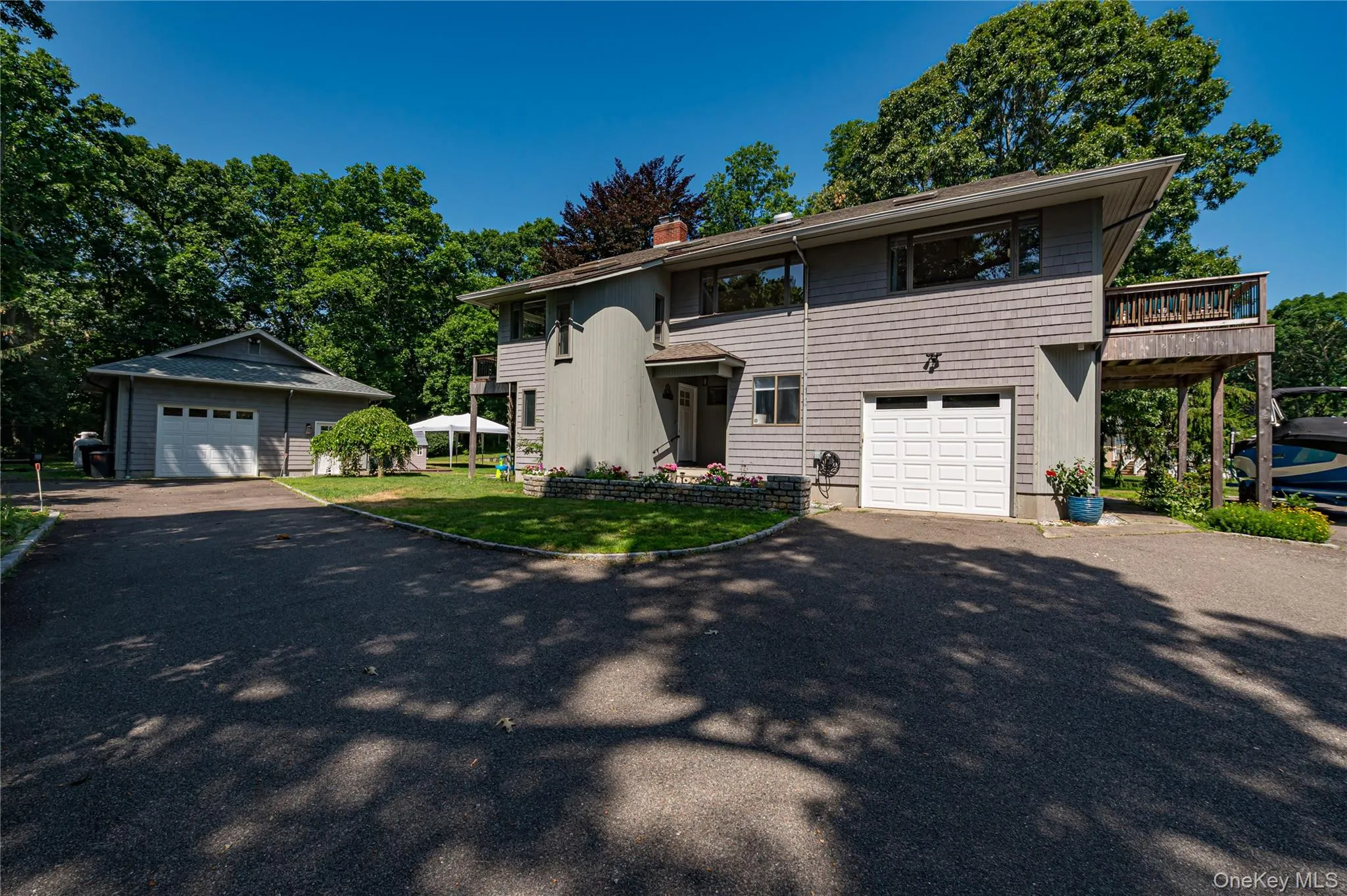 81 Manor Lane, Riverhead, NY, 3 Bedrooms Bedrooms, 10 Rooms Rooms,3 BathroomsBathrooms,Residential,For Rent,Manor,0,1019997 81 Manor Lane, Riverhead, NY, 3 Bedrooms Bedrooms, 10 Rooms Rooms,3 BathroomsBathrooms,Residential,For Rent,Manor,0,1019997