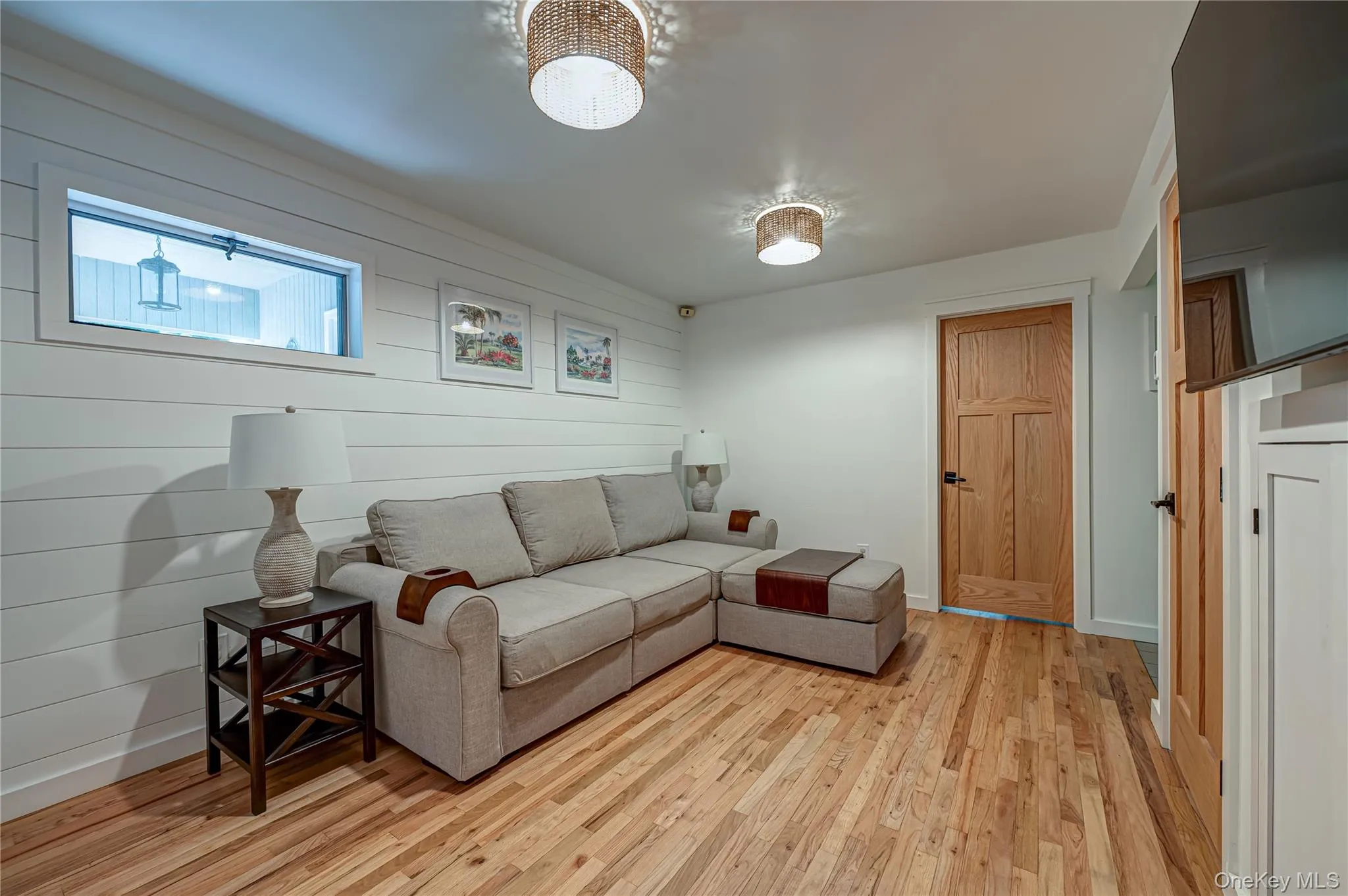 1st floor sitting room/ second den 1st floor sitting room/ second den