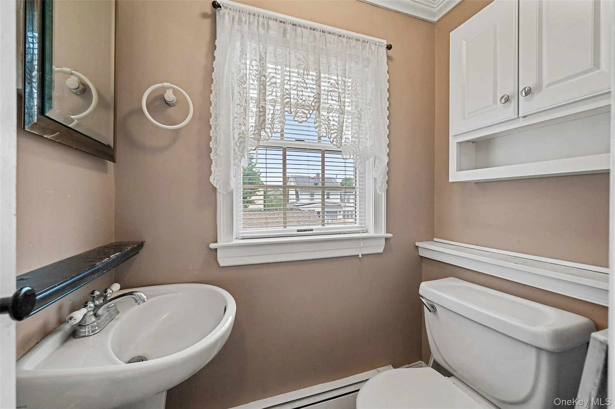 612 Hughes Street, Hempstead, NY, 3 Bedrooms Bedrooms, 8 Rooms Rooms,1 BathroomBathrooms,Residential,For Rent,Hughes,0,1020000 612 Hughes Street, Hempstead, NY, 3 Bedrooms Bedrooms, 8 Rooms Rooms,1 BathroomBathrooms,Residential,For Rent,Hughes,0,1020000