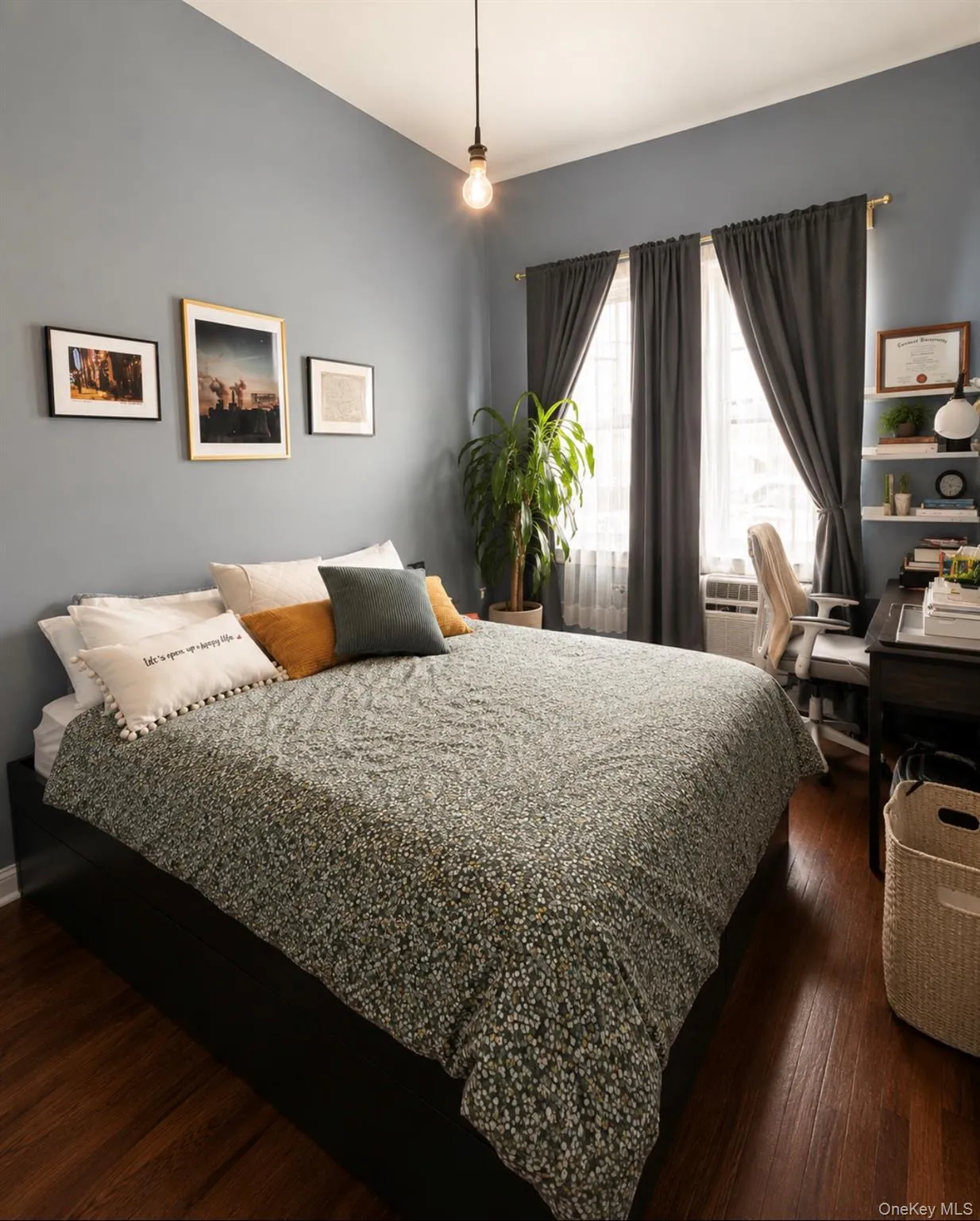 2317 38th Street, New York, NY, 2 Bedrooms Bedrooms, 4 Rooms Rooms,1 BathroomBathrooms,Residential Lease,For Rent,38th,0,1020003 2317 38th Street, New York, NY, 2 Bedrooms Bedrooms, 4 Rooms Rooms,1 BathroomBathrooms,Residential Lease,For Rent,38th,0,1020003