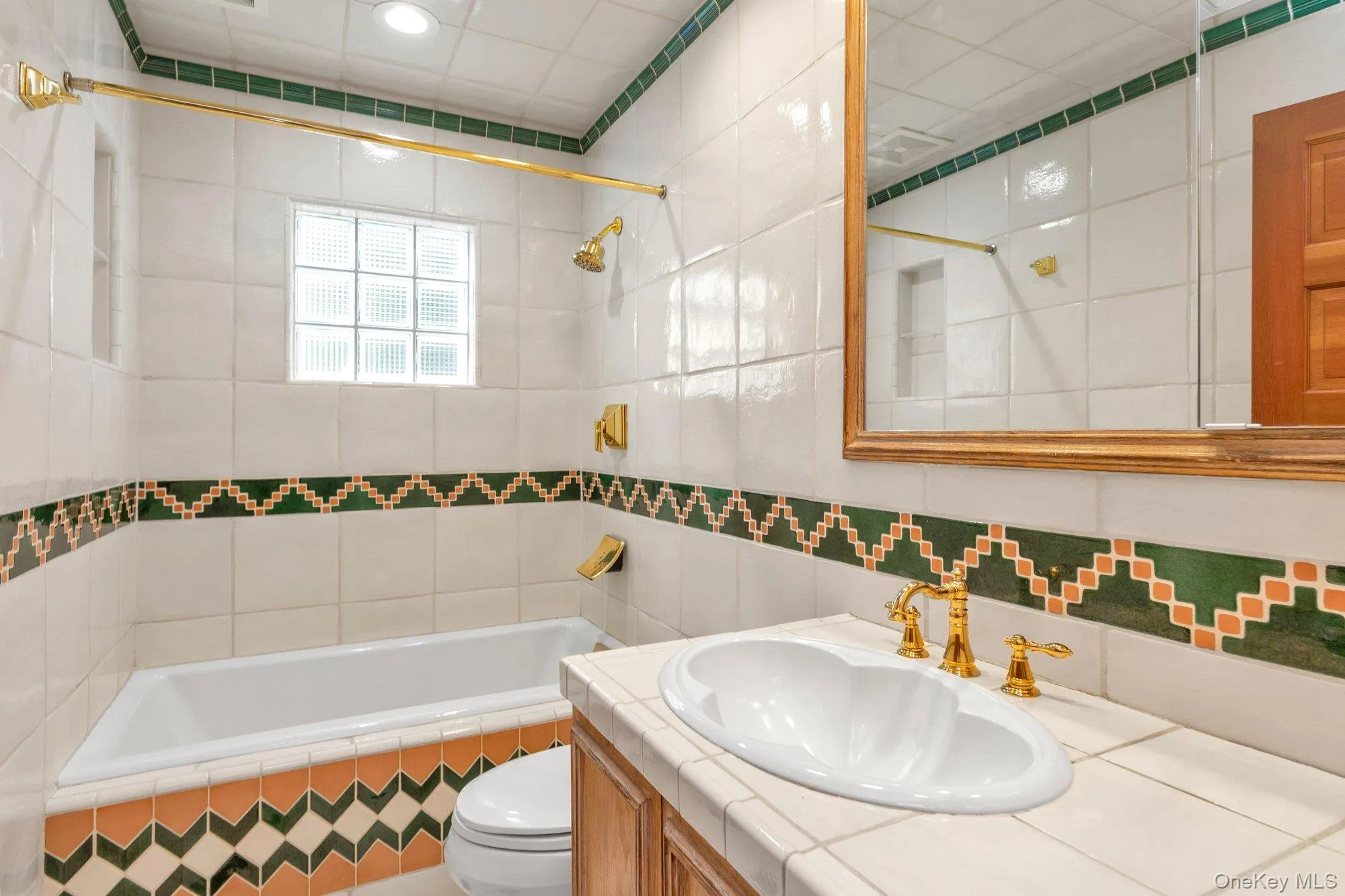 40 Frankel Road, Oyster Bay, NY, 5 Bedrooms Bedrooms, 9 Rooms Rooms,3 BathroomsBathrooms,Residential,For Rent,Frankel,0,1020004 40 Frankel Road, Oyster Bay, NY, 5 Bedrooms Bedrooms, 9 Rooms Rooms,3 BathroomsBathrooms,Residential,For Rent,Frankel,0,1020004