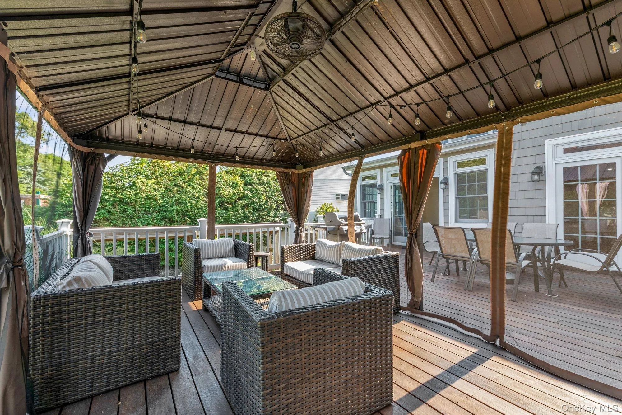 40 Frankel Road, Oyster Bay, NY, 5 Bedrooms Bedrooms, 9 Rooms Rooms,3 BathroomsBathrooms,Residential,For Rent,Frankel,0,1020004 40 Frankel Road, Oyster Bay, NY, 5 Bedrooms Bedrooms, 9 Rooms Rooms,3 BathroomsBathrooms,Residential,For Rent,Frankel,0,1020004
