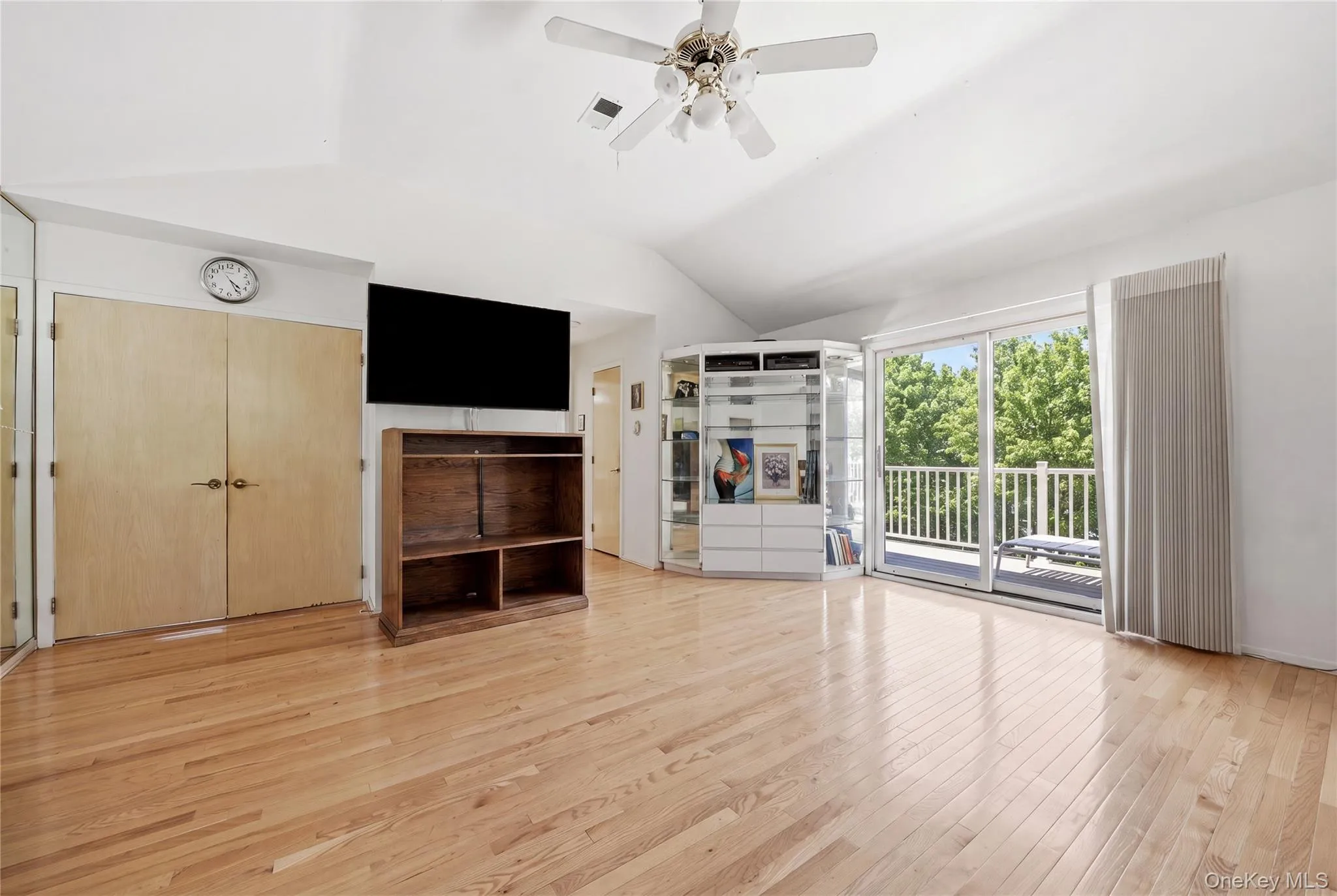 1233 Beech Street, Hempstead, NY, 5 Bedrooms Bedrooms, 10 Rooms Rooms,3 BathroomsBathrooms,Residential,For Rent,Beech,0,1020006 1233 Beech Street, Hempstead, NY, 5 Bedrooms Bedrooms, 10 Rooms Rooms,3 BathroomsBathrooms,Residential,For Rent,Beech,0,1020006
