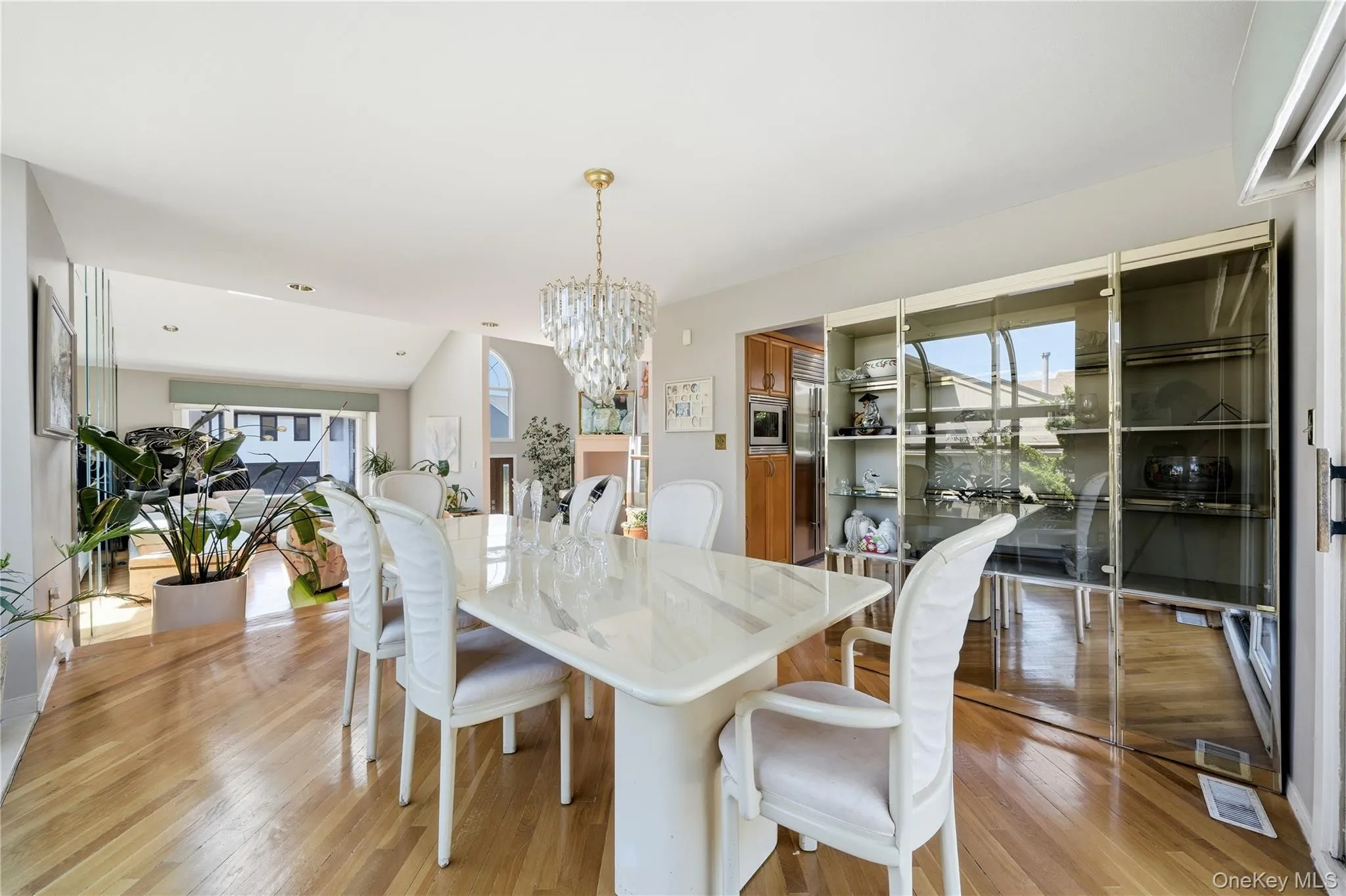 1233 Beech Street, Hempstead, NY, 5 Bedrooms Bedrooms, 10 Rooms Rooms,3 BathroomsBathrooms,Residential,For Rent,Beech,0,1020006 1233 Beech Street, Hempstead, NY, 5 Bedrooms Bedrooms, 10 Rooms Rooms,3 BathroomsBathrooms,Residential,For Rent,Beech,0,1020006