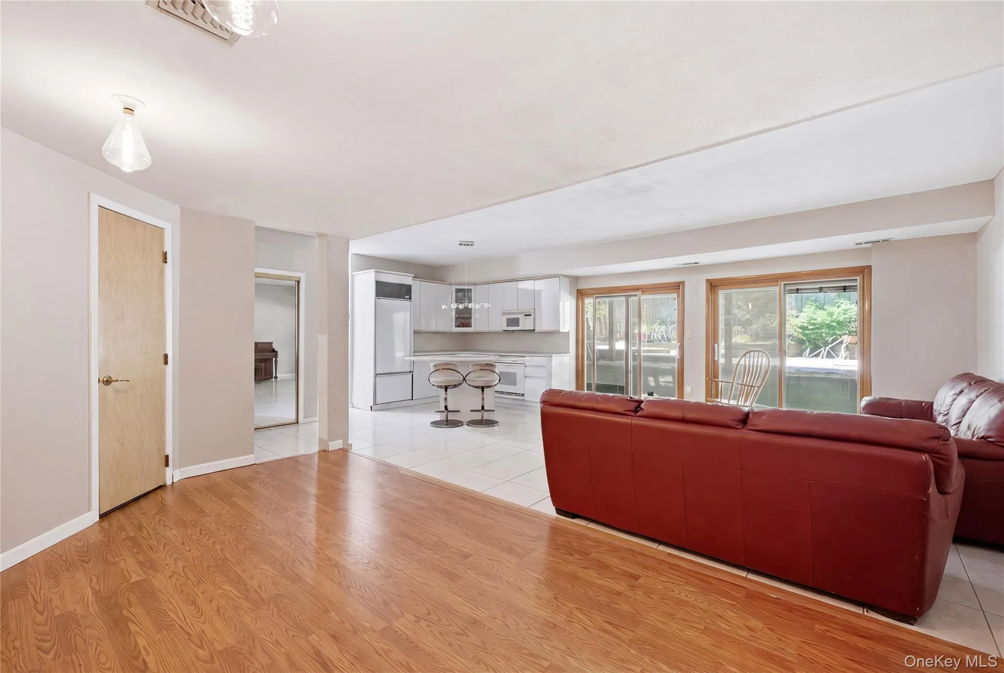 1233 Beech Street, Hempstead, NY, 5 Bedrooms Bedrooms, 10 Rooms Rooms,3 BathroomsBathrooms,Residential,For Rent,Beech,0,1020006 1233 Beech Street, Hempstead, NY, 5 Bedrooms Bedrooms, 10 Rooms Rooms,3 BathroomsBathrooms,Residential,For Rent,Beech,0,1020006