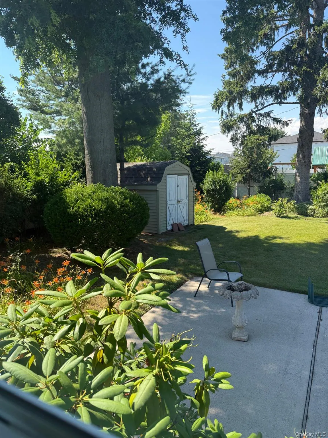 25 Surrey Lane, Oyster Bay, NY, 3 Bedrooms Bedrooms, 8 Rooms Rooms,1 BathroomBathrooms,Residential Lease,For Rent,Surrey,0,1020008 25 Surrey Lane, Oyster Bay, NY, 3 Bedrooms Bedrooms, 8 Rooms Rooms,1 BathroomBathrooms,Residential Lease,For Rent,Surrey,0,1020008