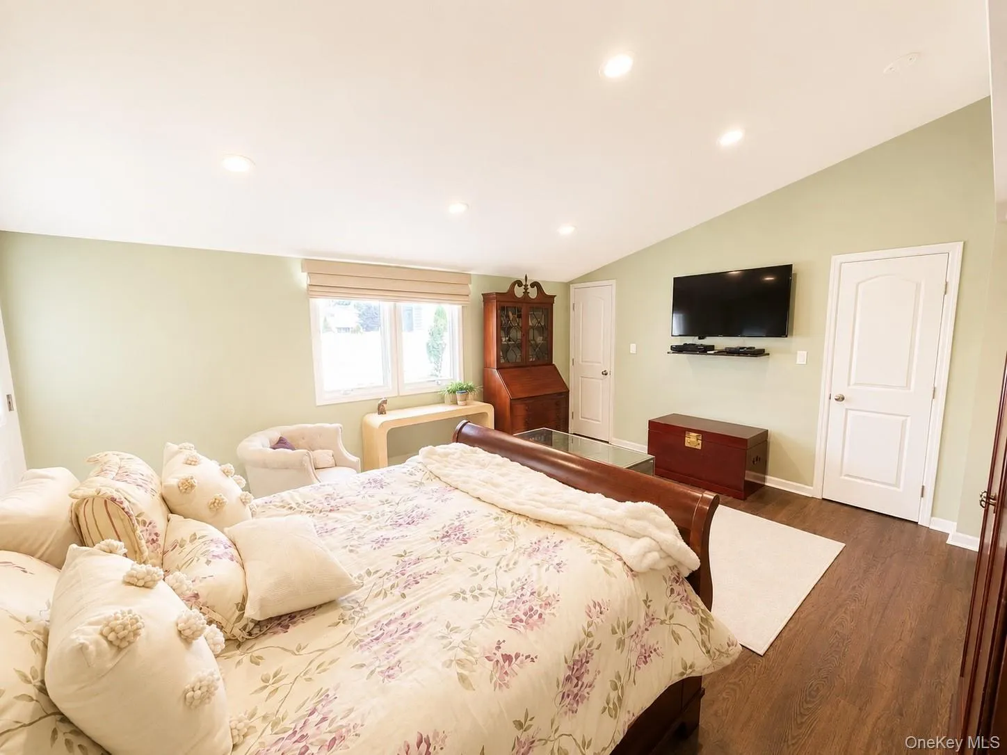 183 Lee Avenue, Oyster Bay, NY, 3 Bedrooms Bedrooms, 7 Rooms Rooms,2 BathroomsBathrooms,Residential,For Rent,Lee,0,1020015 183 Lee Avenue, Oyster Bay, NY, 3 Bedrooms Bedrooms, 7 Rooms Rooms,2 BathroomsBathrooms,Residential,For Rent,Lee,0,1020015
