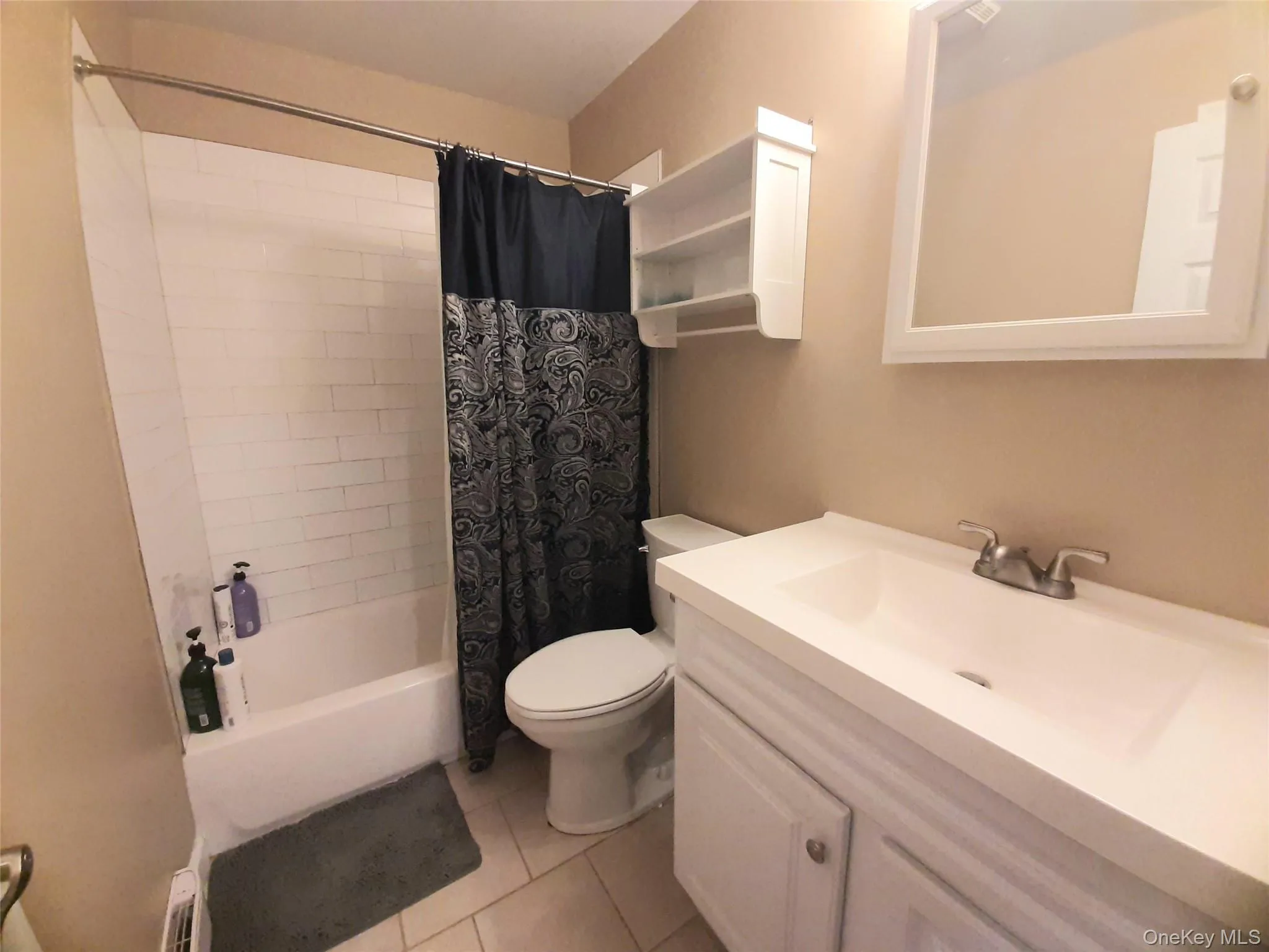 532 Washington Avenue, Newburgh (town), NY, 3 Bedrooms Bedrooms, 8 Rooms Rooms,2 BathroomsBathrooms,Residential,For Rent,Washington,0,1020018 532 Washington Avenue, Newburgh (town), NY, 3 Bedrooms Bedrooms, 8 Rooms Rooms,2 BathroomsBathrooms,Residential,For Rent,Washington,0,1020018