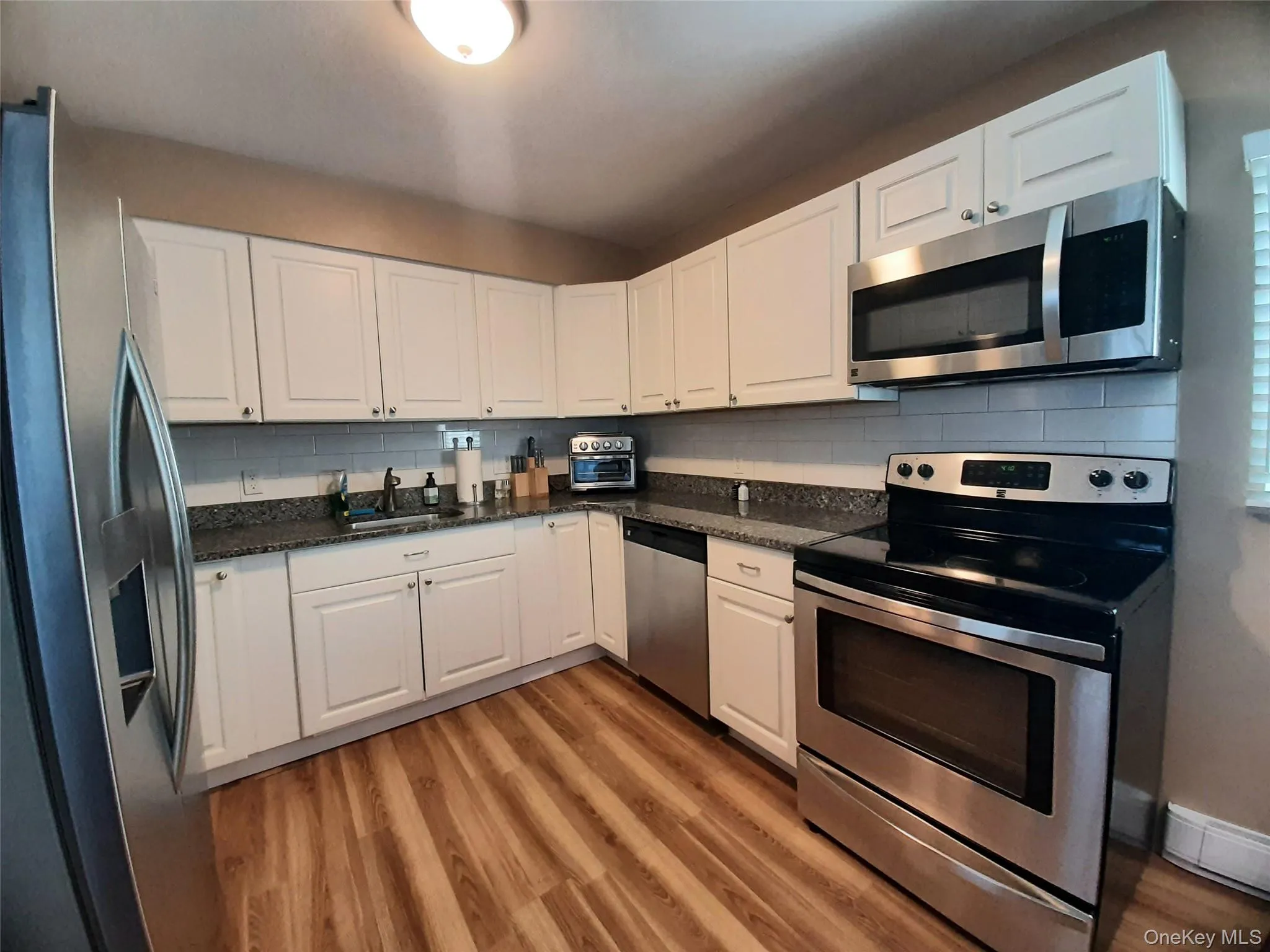 532 Washington Avenue, Newburgh (town), NY, 3 Bedrooms Bedrooms, 8 Rooms Rooms,2 BathroomsBathrooms,Residential,For Rent,Washington,0,1020018 532 Washington Avenue, Newburgh (town), NY, 3 Bedrooms Bedrooms, 8 Rooms Rooms,2 BathroomsBathrooms,Residential,For Rent,Washington,0,1020018