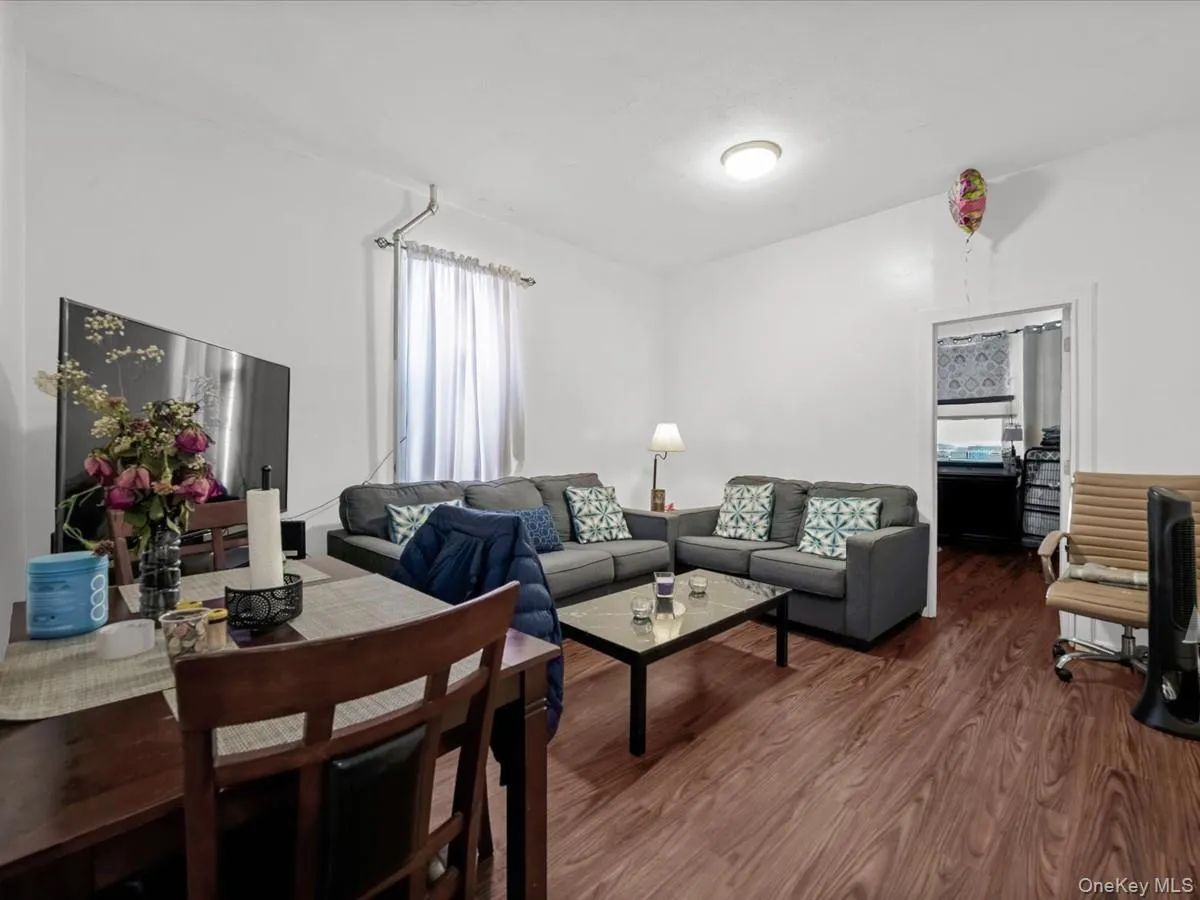 452 Lincoln Avenue, New York, NY, 6 Bedrooms Bedrooms, 12 Rooms Rooms,5 BathroomsBathrooms,Residential,For Rent,Lincoln,0,1020021 452 Lincoln Avenue, New York, NY, 6 Bedrooms Bedrooms, 12 Rooms Rooms,5 BathroomsBathrooms,Residential,For Rent,Lincoln,0,1020021